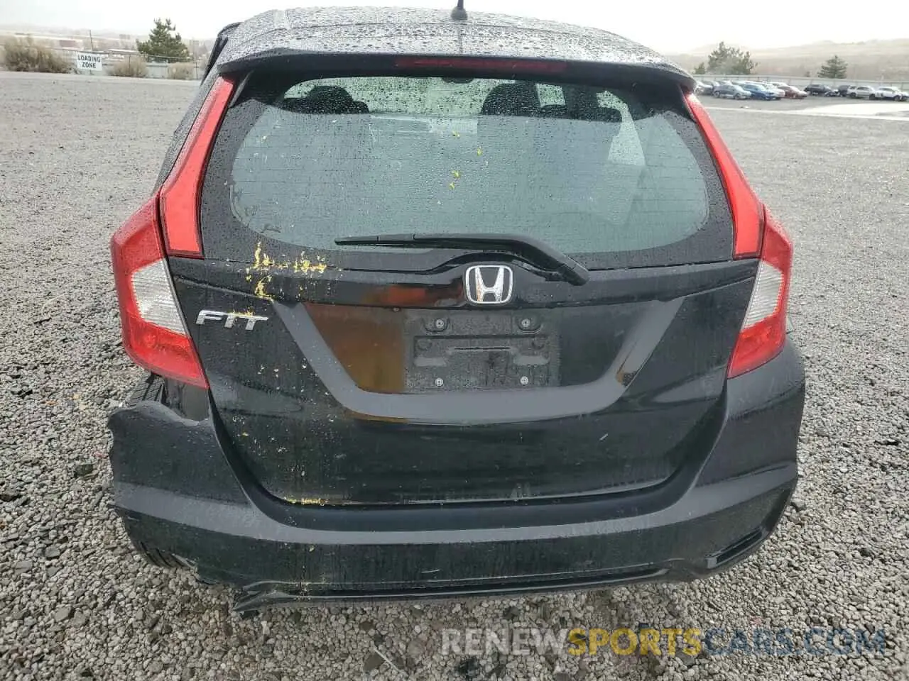 6 Photograph of a damaged car 3HGGK5H46LM731841 HONDA FIT 2020