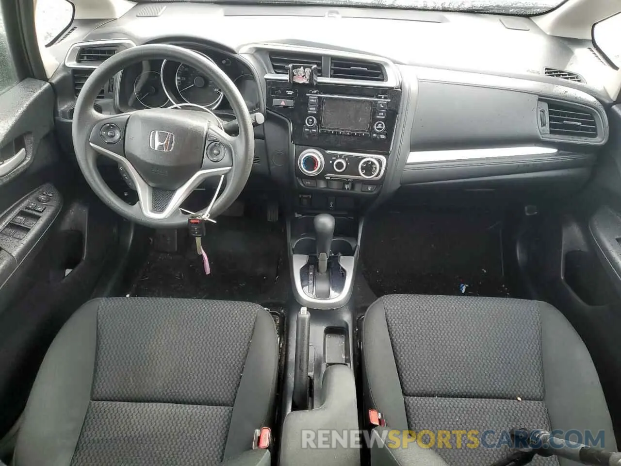 8 Photograph of a damaged car 3HGGK5H46LM731841 HONDA FIT 2020