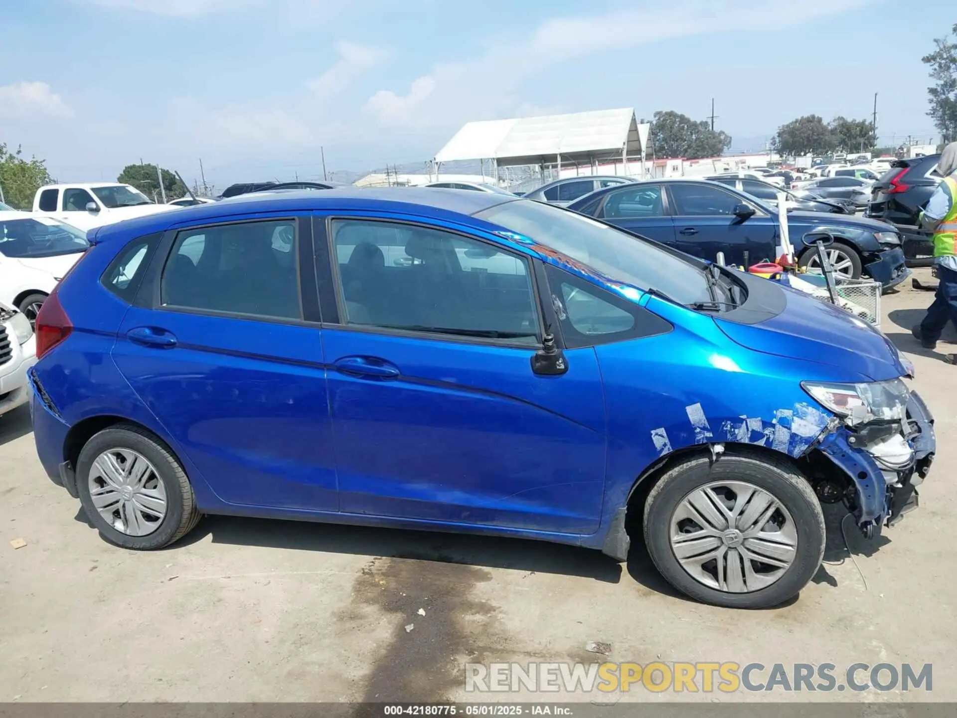 13 Photograph of a damaged car 3HGGK5H47LM711291 HONDA FIT 2020