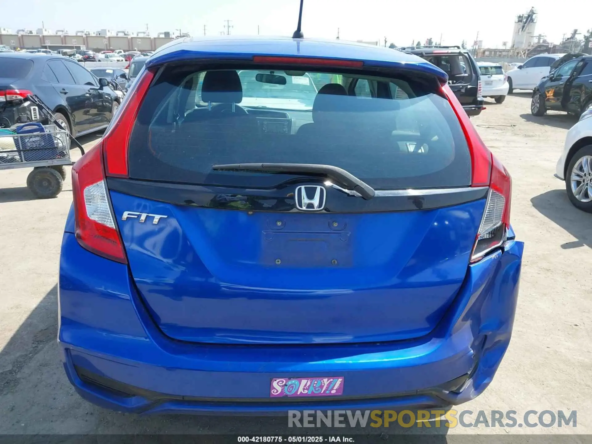 16 Photograph of a damaged car 3HGGK5H47LM711291 HONDA FIT 2020