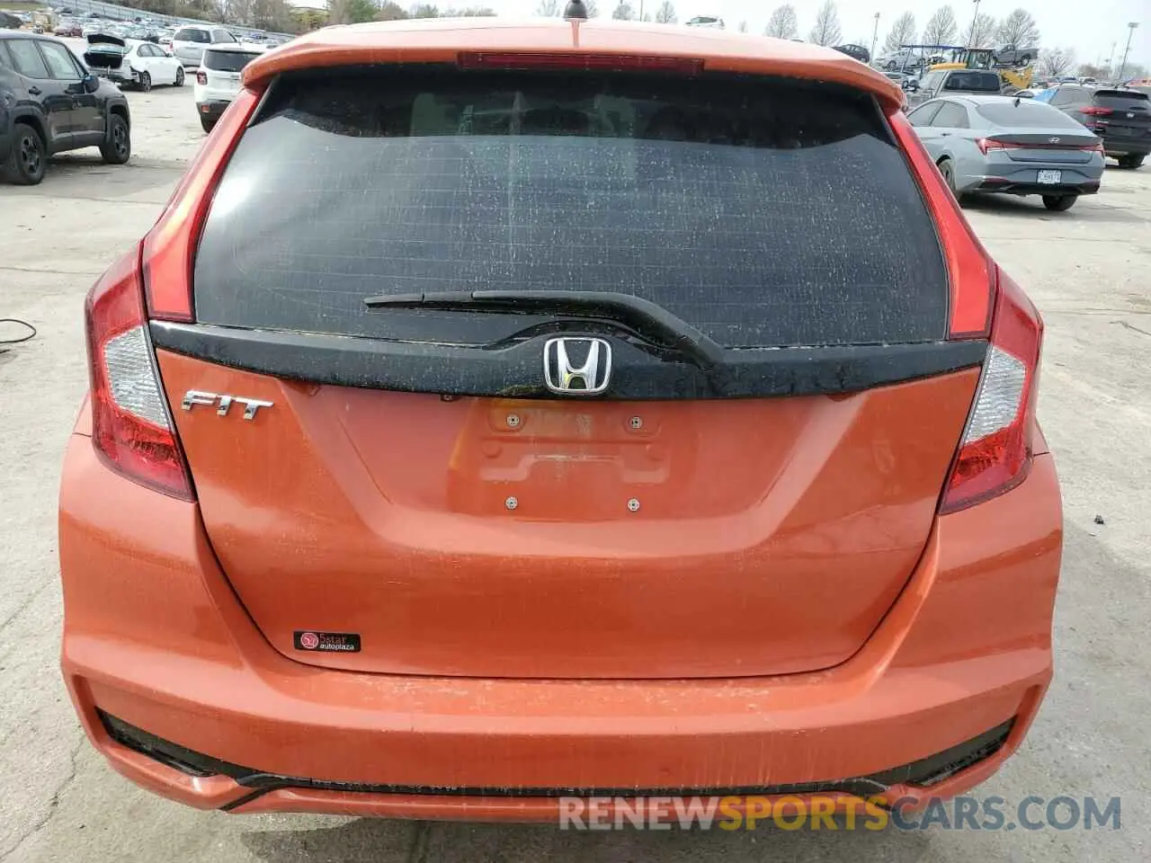6 Photograph of a damaged car 3HGGK5H47LM718452 HONDA FIT 2020