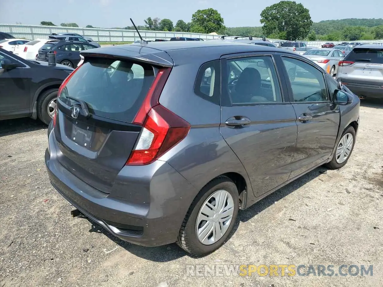 3 Photograph of a damaged car 3HGGK5H47LM732724 HONDA FIT 2020