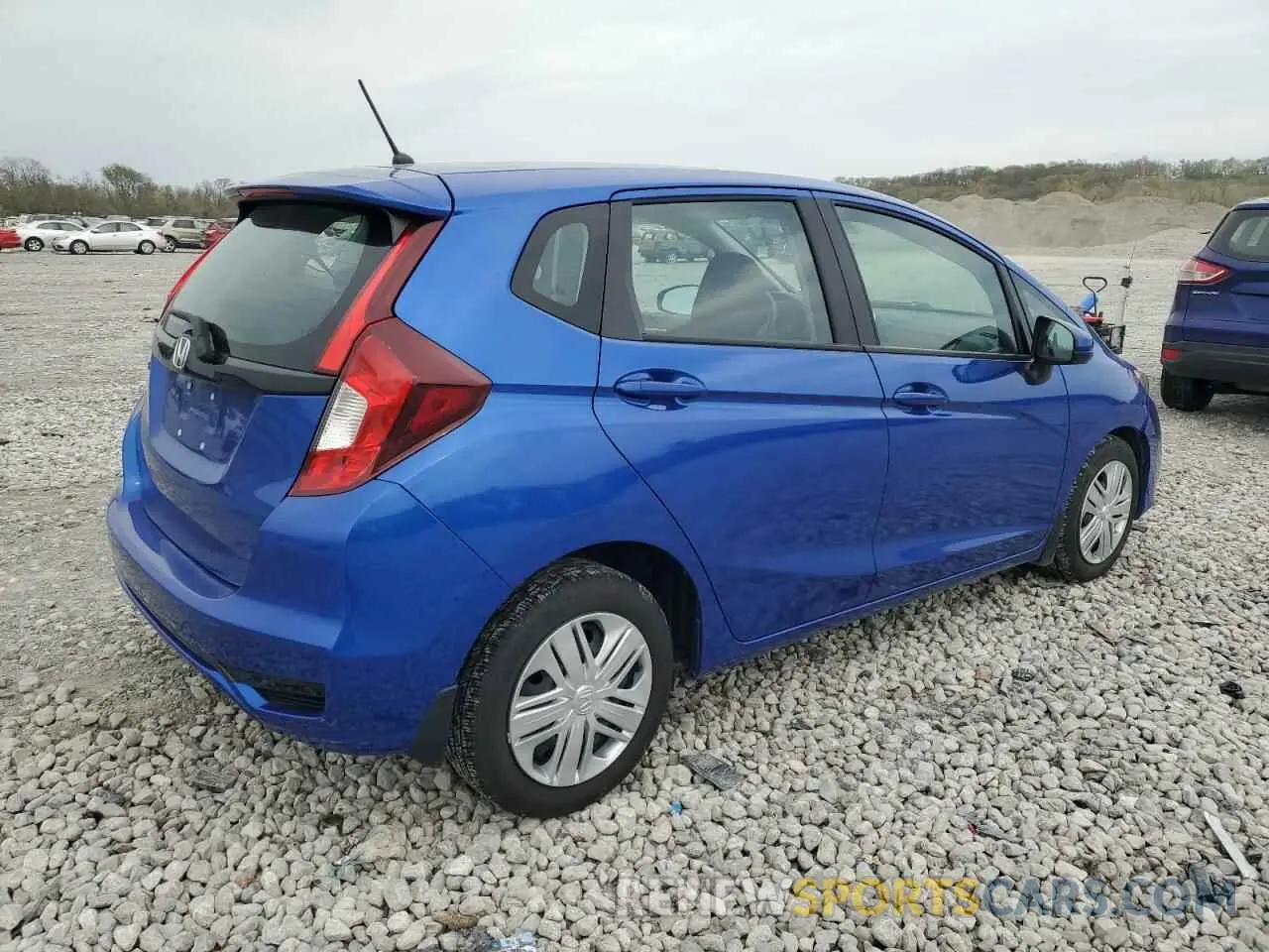 3 Photograph of a damaged car 3HGGK5H47LM733310 HONDA FIT 2020