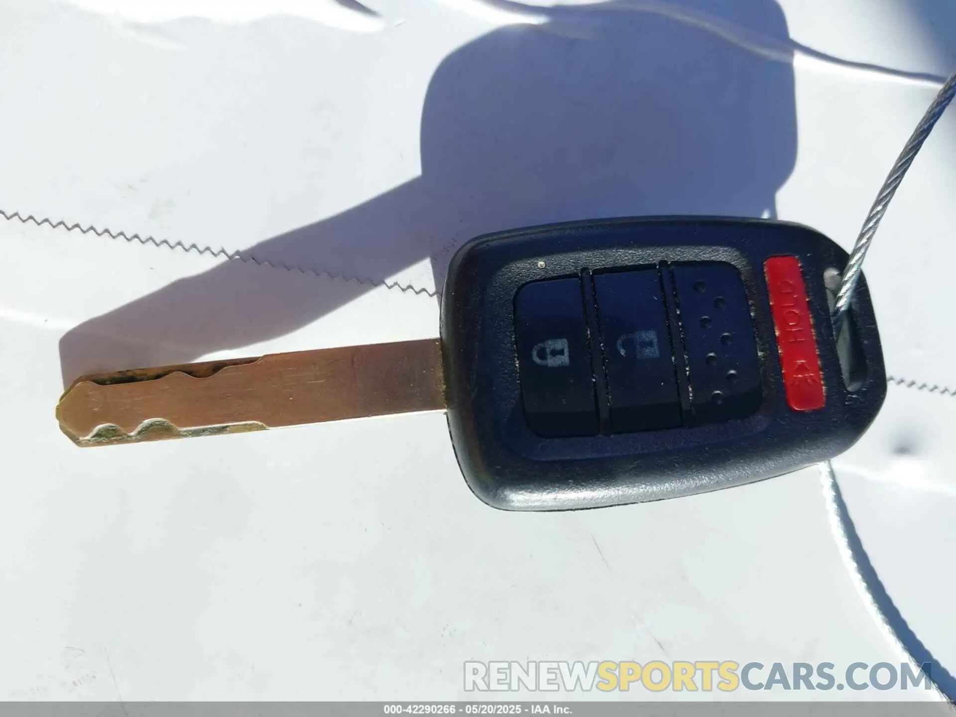 11 Photograph of a damaged car 3HGGK5H48LM700879 HONDA FIT 2020