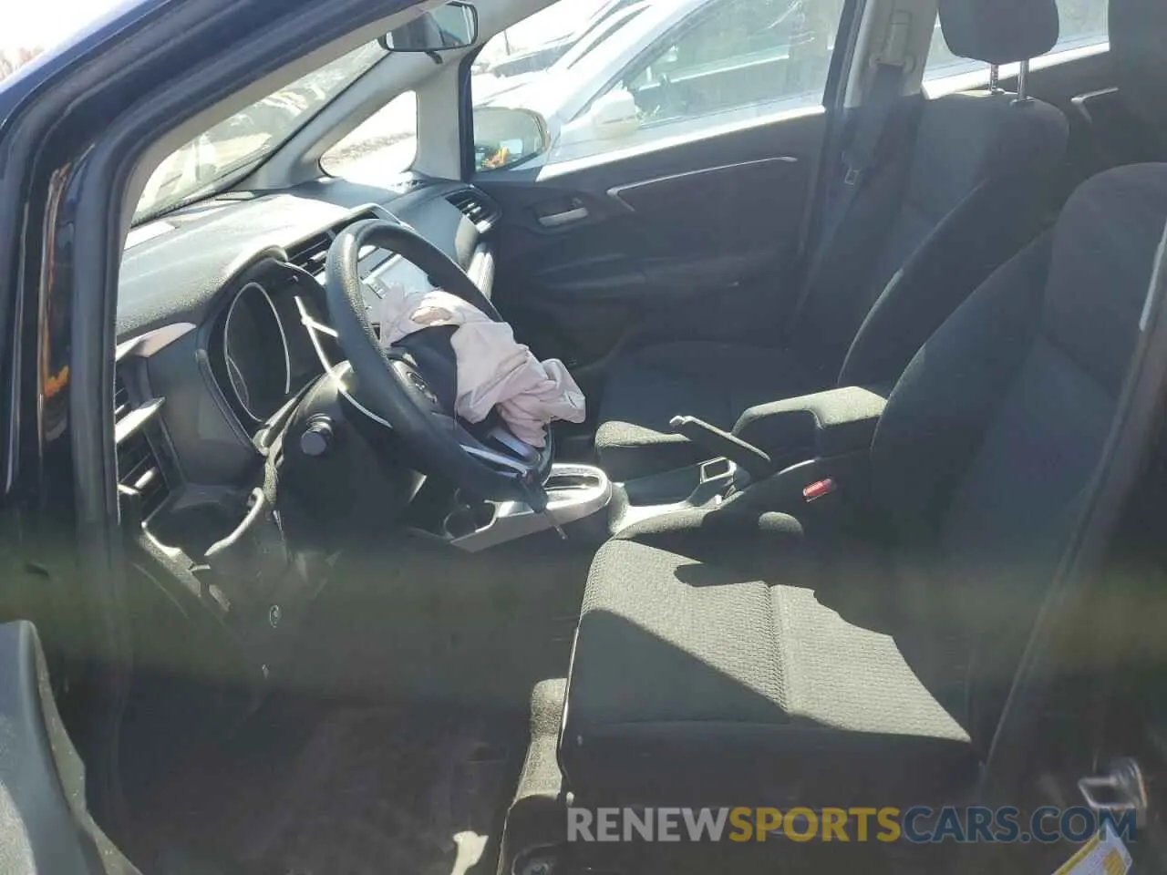 7 Photograph of a damaged car 3HGGK5H49LM724382 HONDA FIT 2020