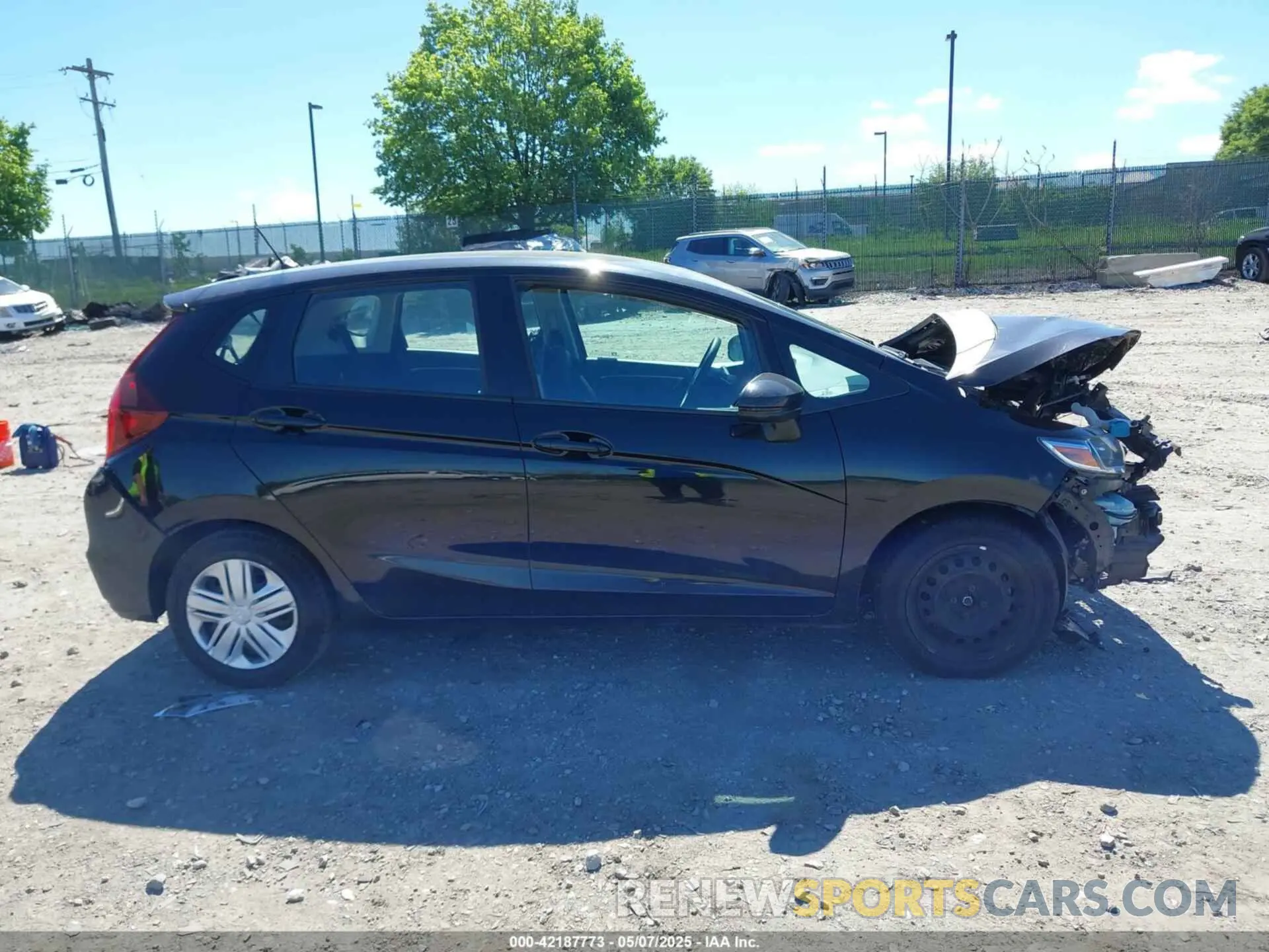 12 Photograph of a damaged car 3HGGK5H4XLM705176 HONDA FIT 2020