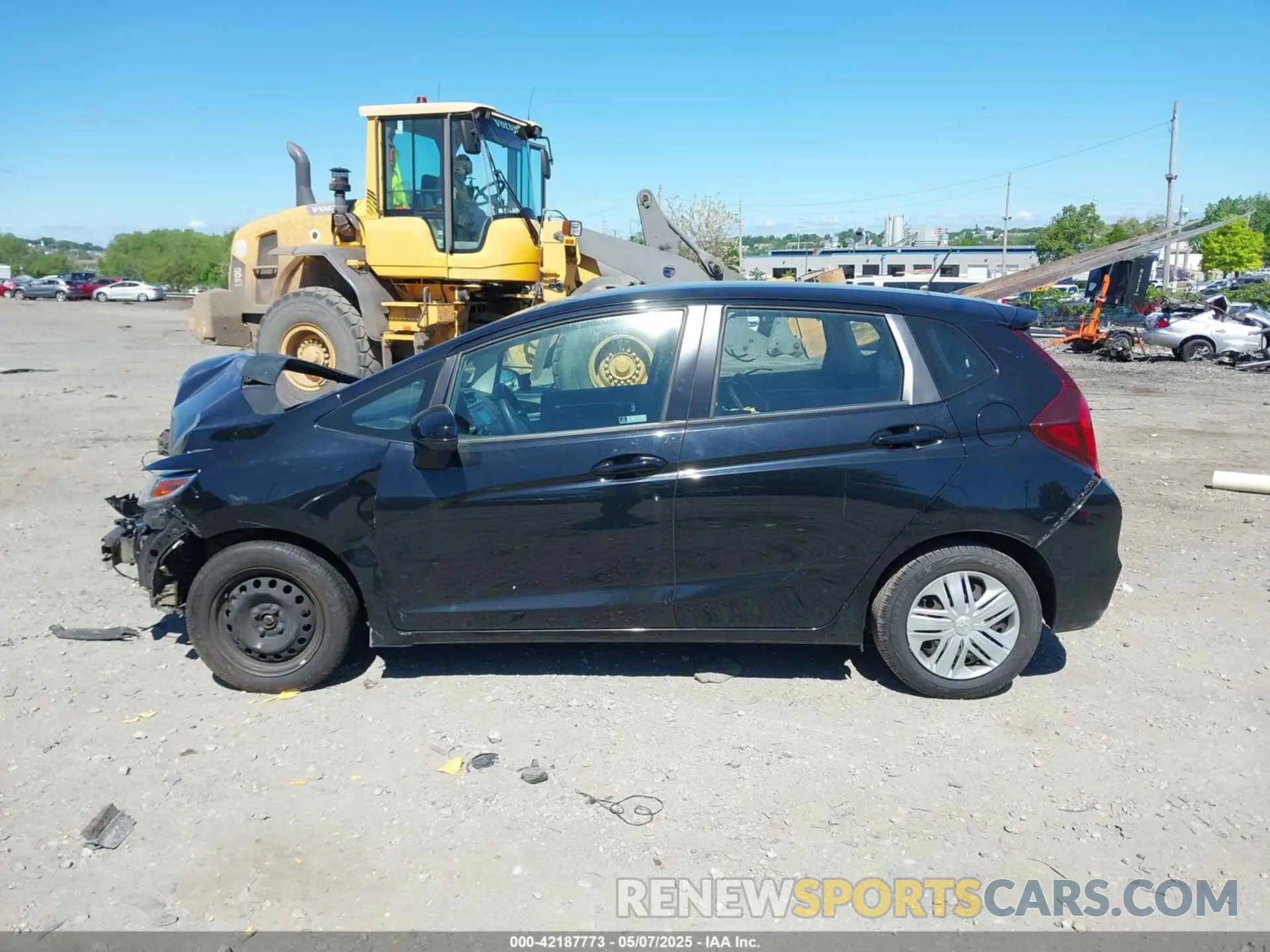 13 Photograph of a damaged car 3HGGK5H4XLM705176 HONDA FIT 2020