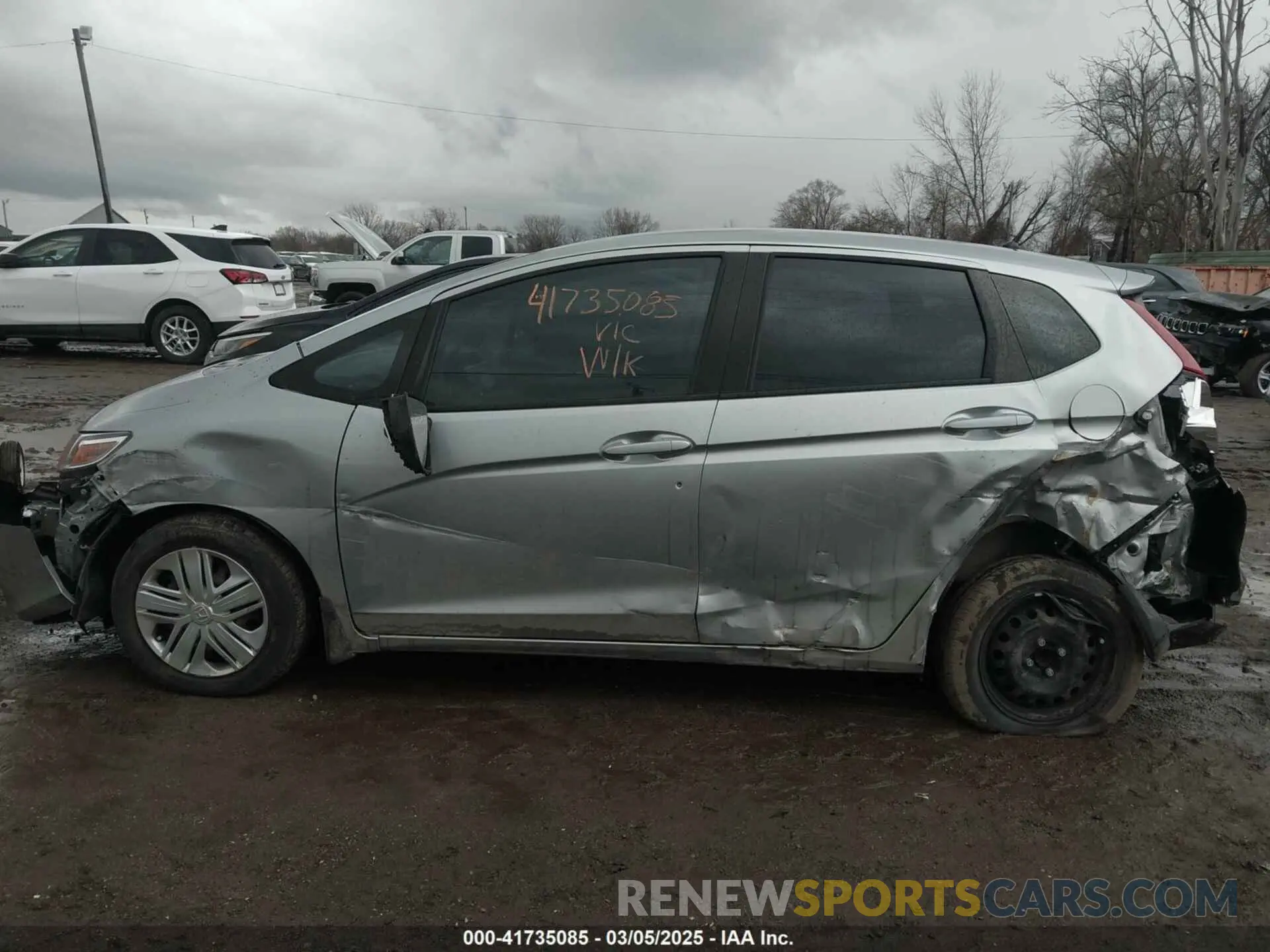 14 Photograph of a damaged car 3HGGK5H4XLM716002 HONDA FIT 2020