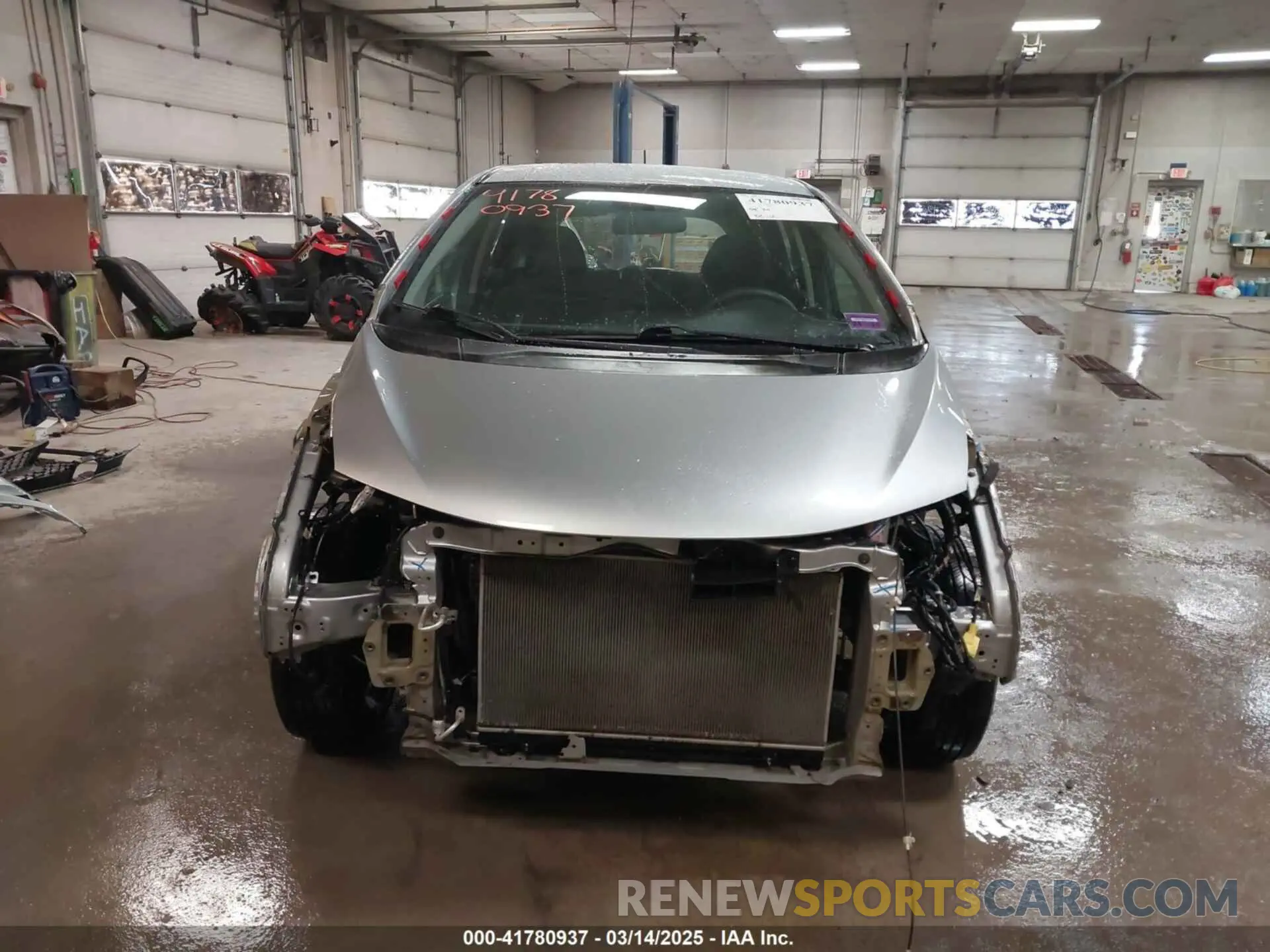 13 Photograph of a damaged car 3HGGK5H4XLM724178 HONDA FIT 2020