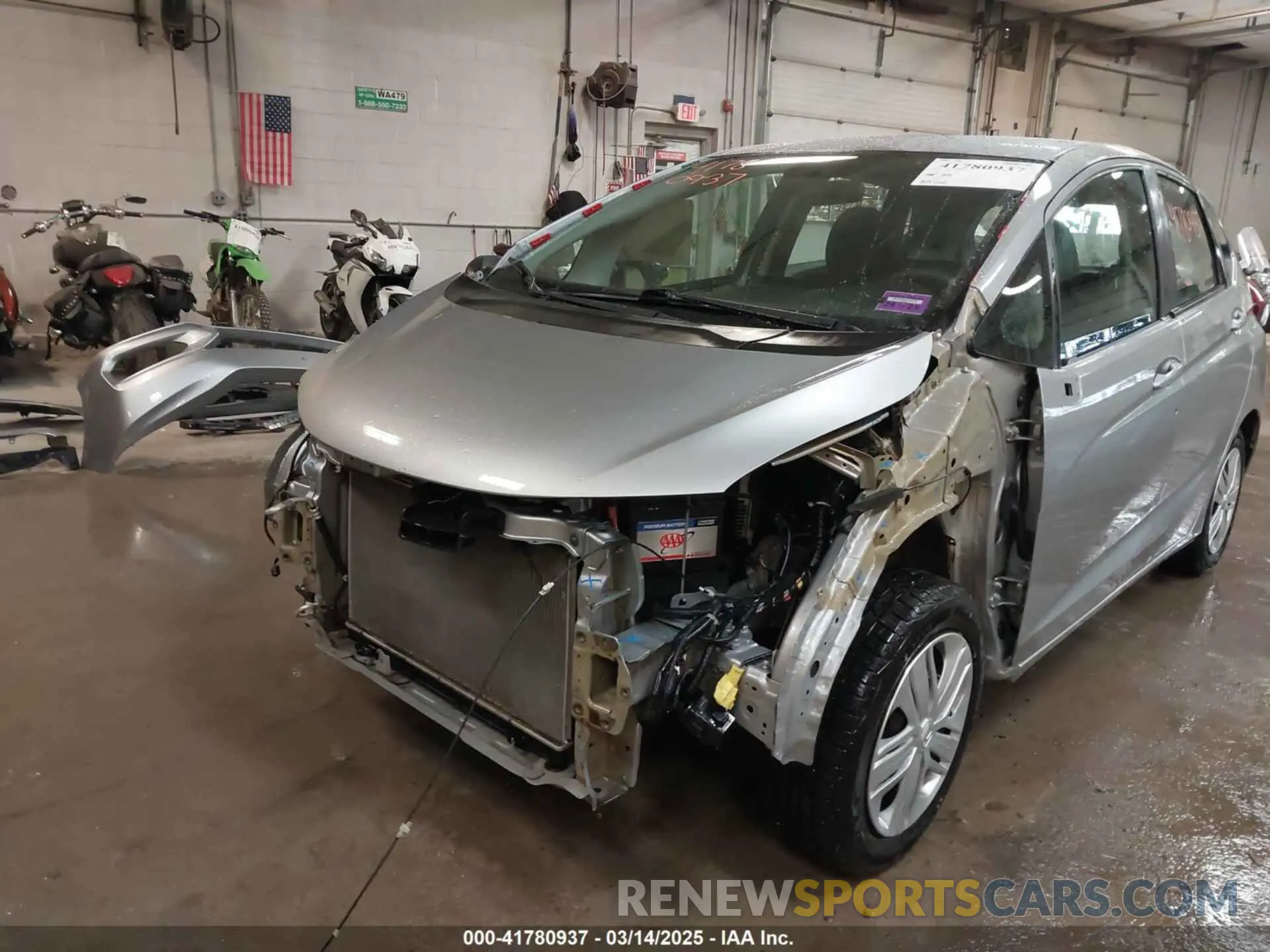 6 Photograph of a damaged car 3HGGK5H4XLM724178 HONDA FIT 2020
