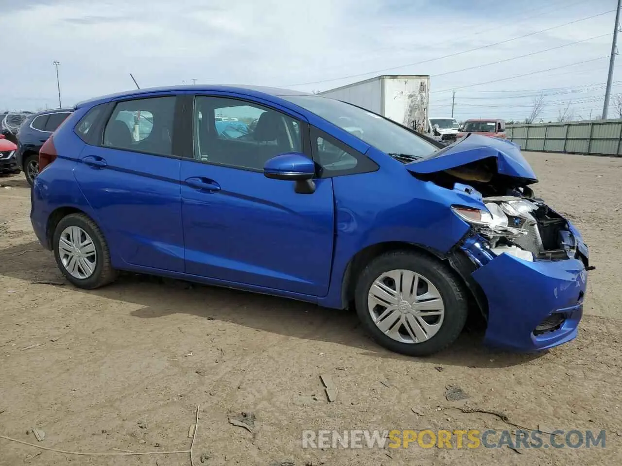 4 Photograph of a damaged car 3HGGK5H4XLM725623 HONDA FIT 2020