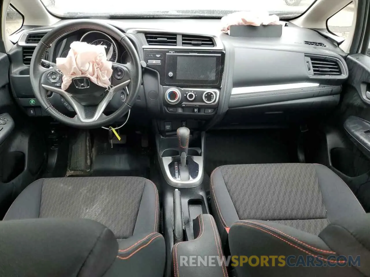 8 Photograph of a damaged car 3HGGK5H60LM715068 HONDA FIT 2020