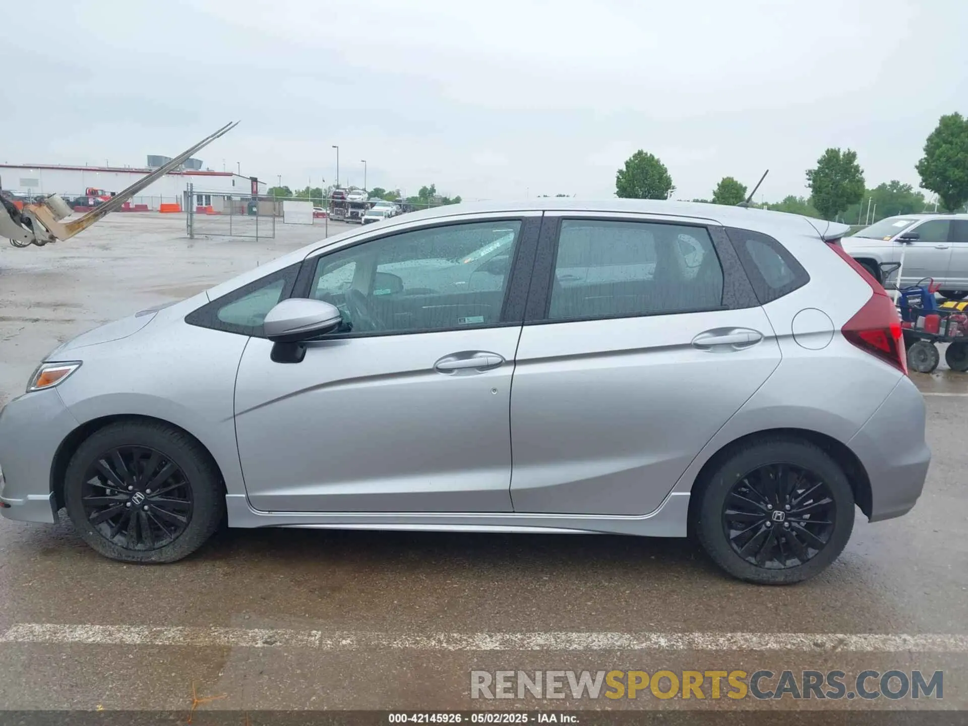 14 Photograph of a damaged car 3HGGK5H63LM731359 HONDA FIT 2020