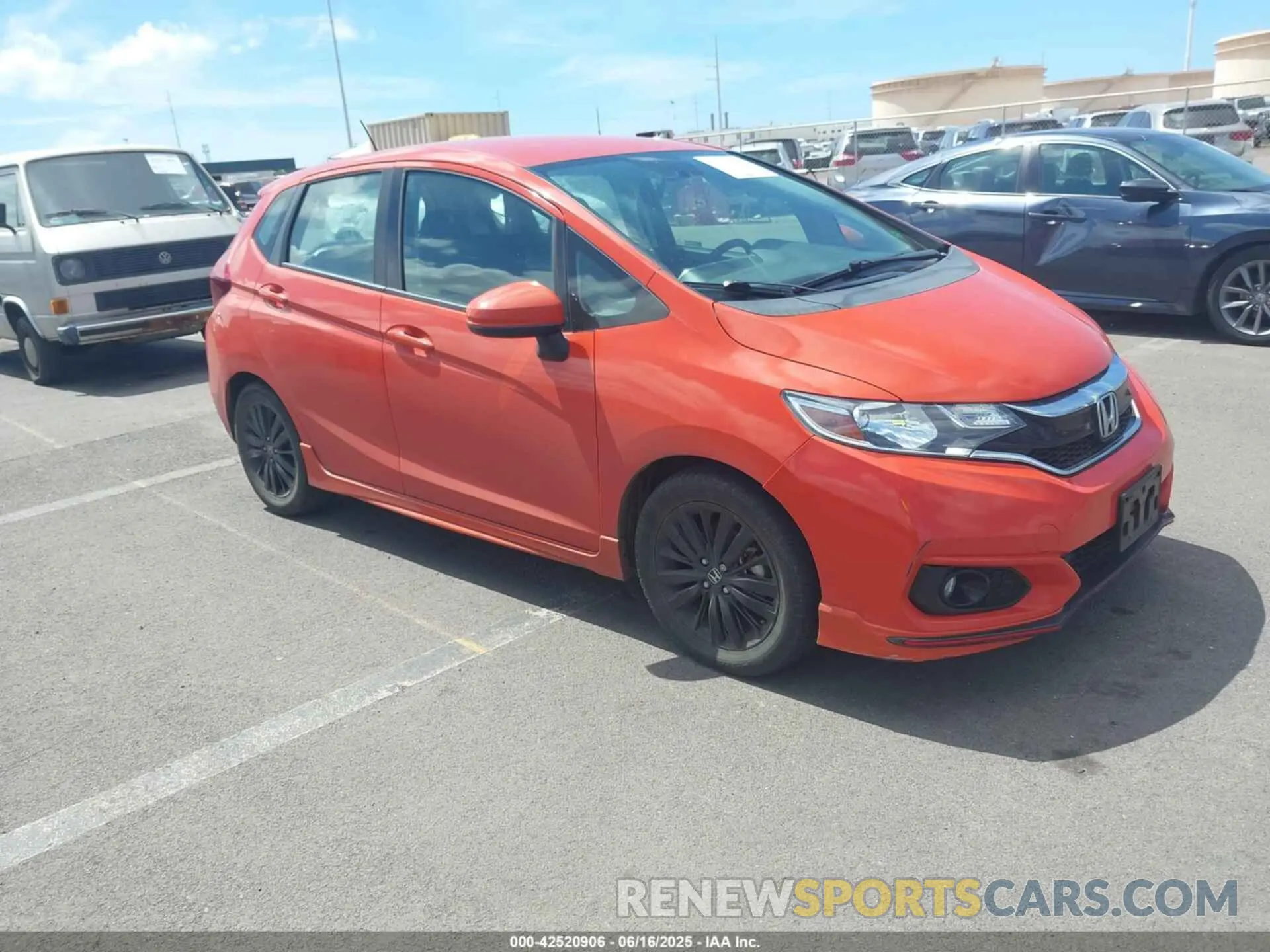 1 Photograph of a damaged car 3HGGK5H66LM715124 HONDA FIT 2020