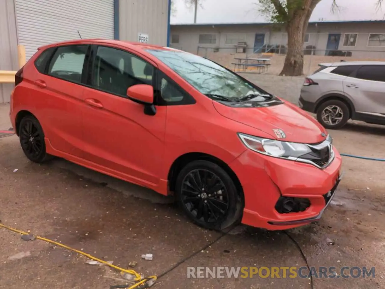4 Photograph of a damaged car 3HGGK5H6XLM726840 HONDA FIT 2020
