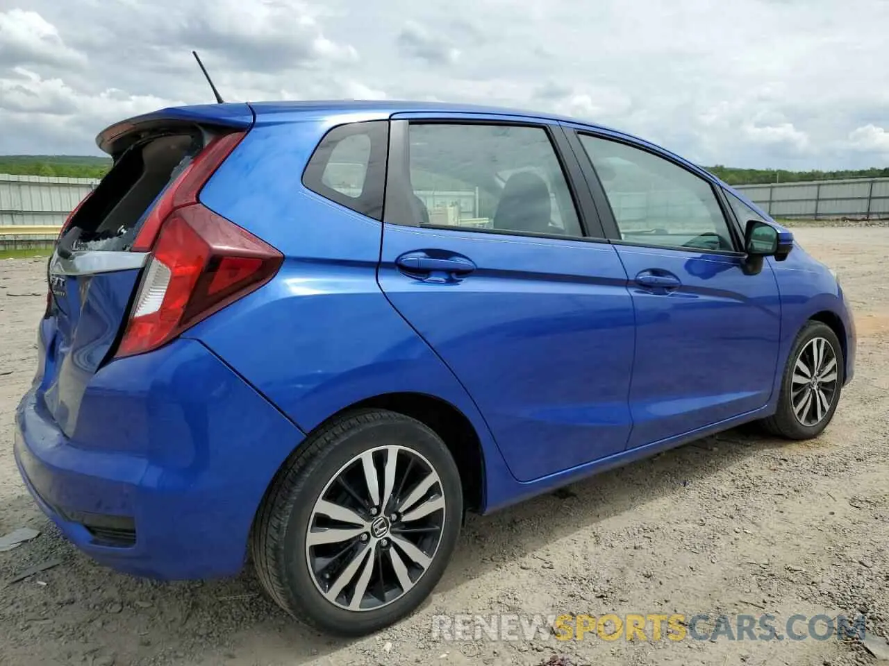 3 Photograph of a damaged car 3HGGK5H82LM719723 HONDA FIT 2020