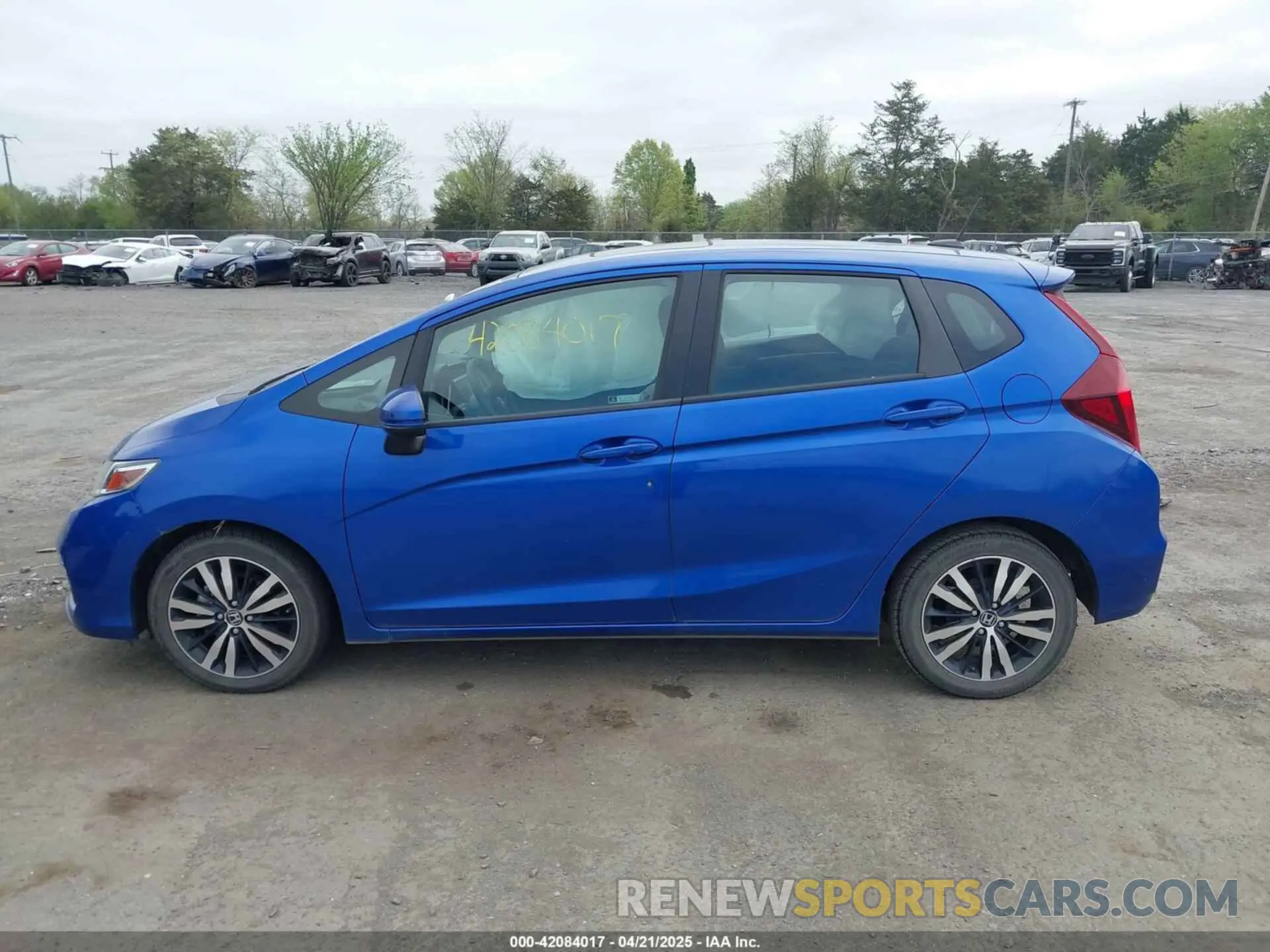 14 Photograph of a damaged car 3HGGK5H83LM730973 HONDA FIT 2020