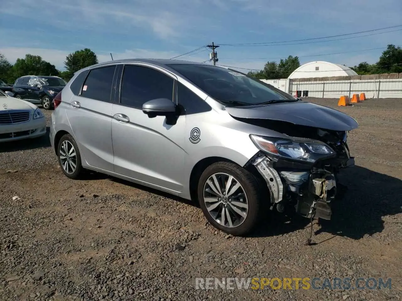 4 Photograph of a damaged car 3HGGK5H84LM733705 HONDA FIT 2020