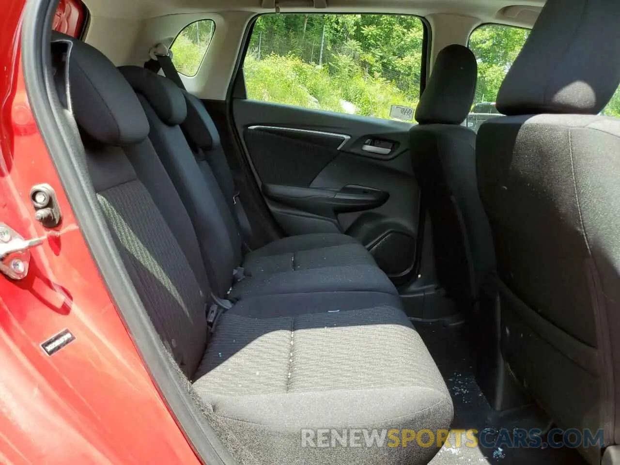 10 Photograph of a damaged car 3HGGK5H85LM720199 HONDA FIT 2020