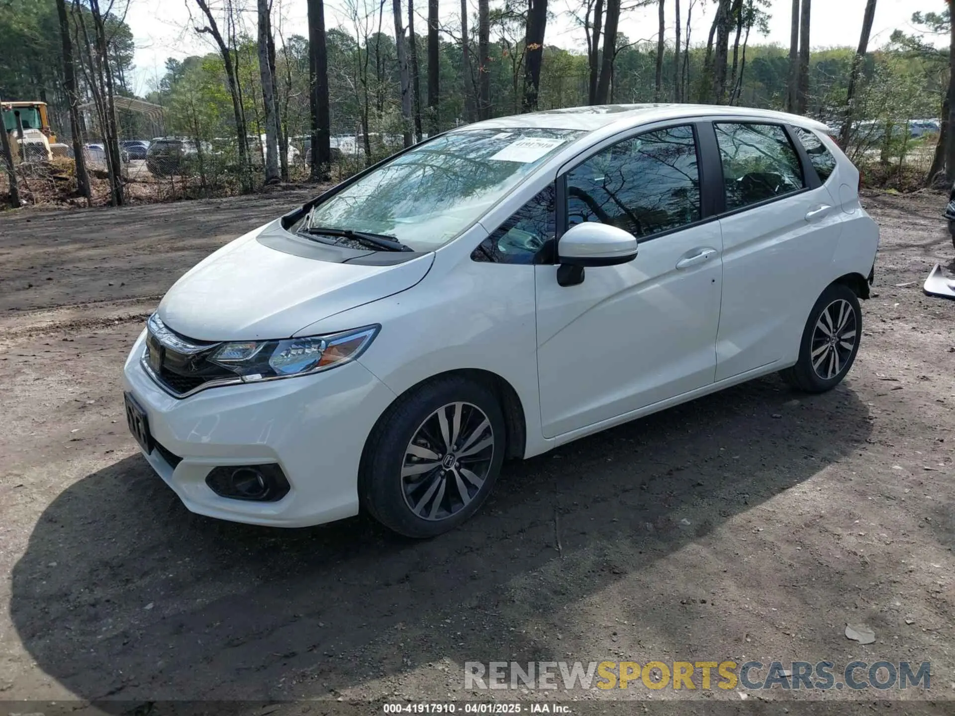 2 Photograph of a damaged car 3HGGK5H86LM704254 HONDA FIT 2020