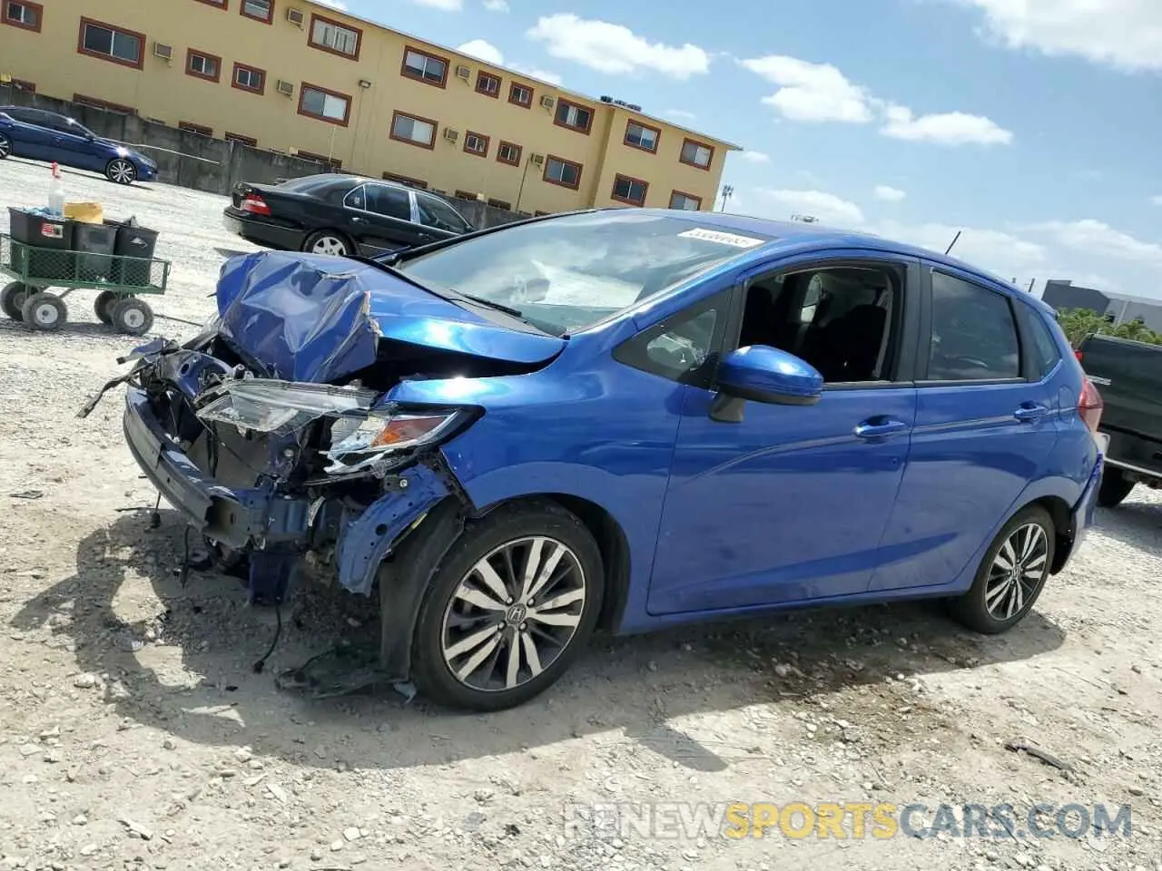 1 Photograph of a damaged car 3HGGK5H87LM730345 HONDA FIT 2020