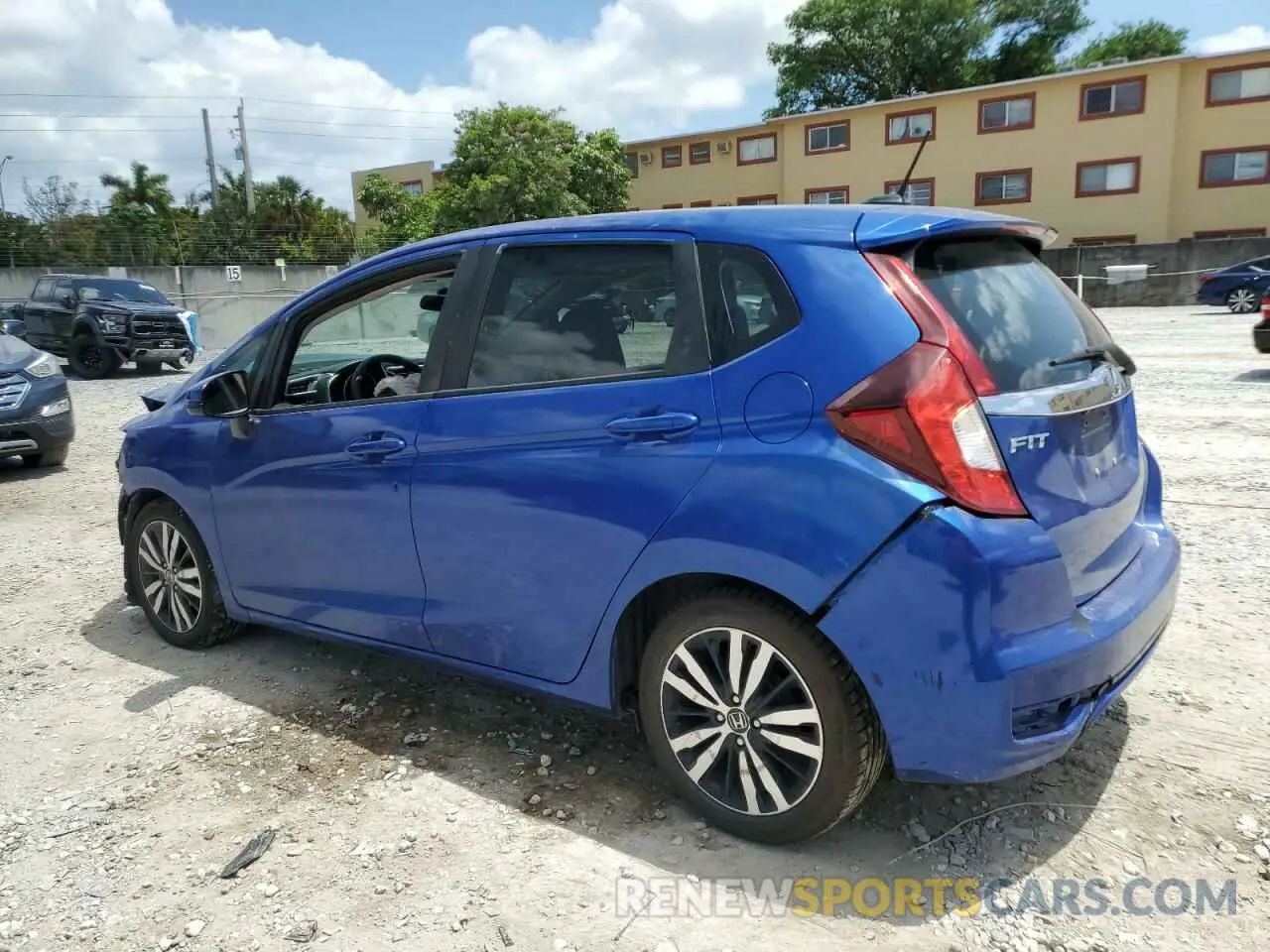 2 Photograph of a damaged car 3HGGK5H87LM730345 HONDA FIT 2020
