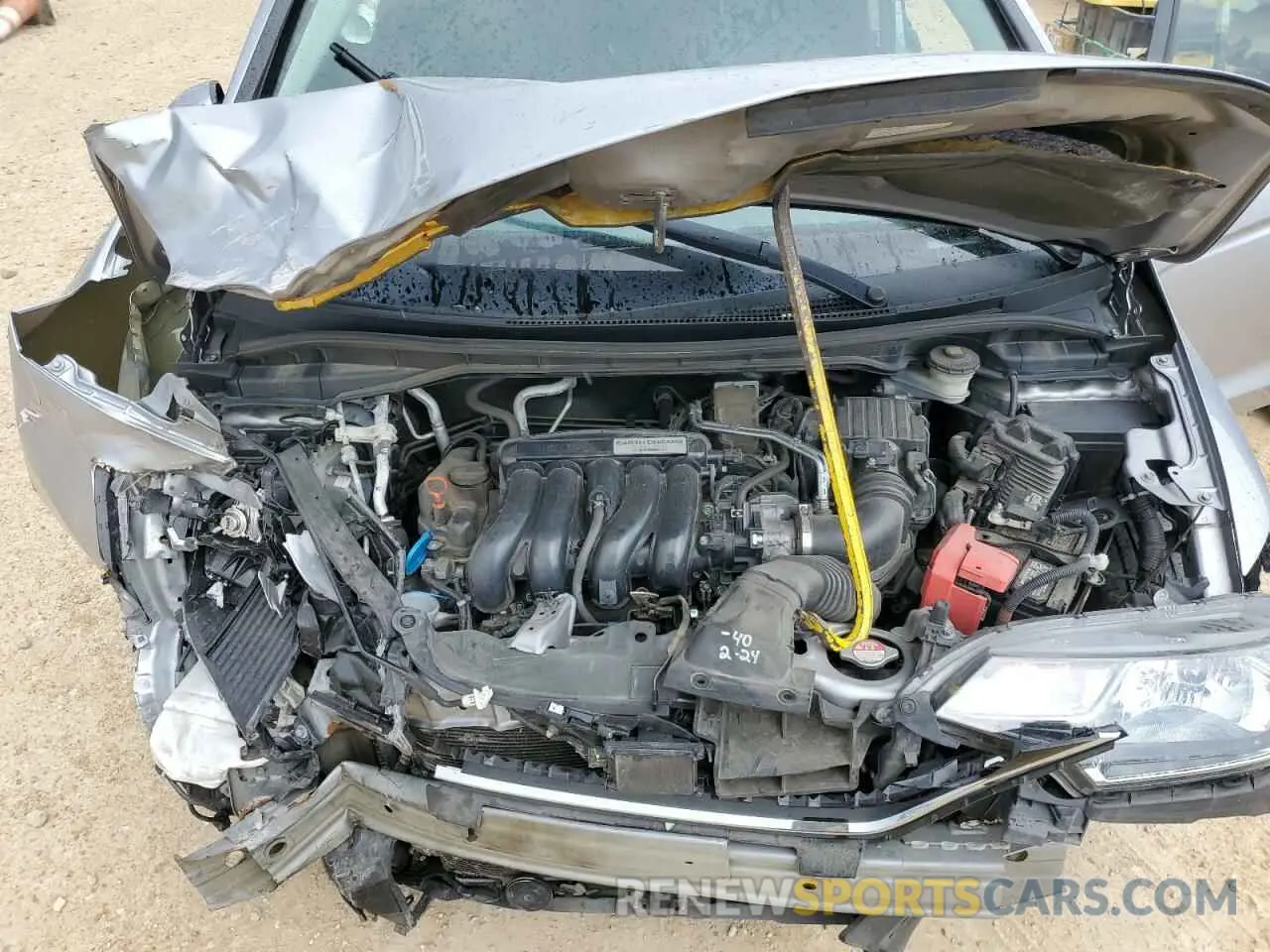11 Photograph of a damaged car 3HGGK5H88LM725087 HONDA FIT 2020