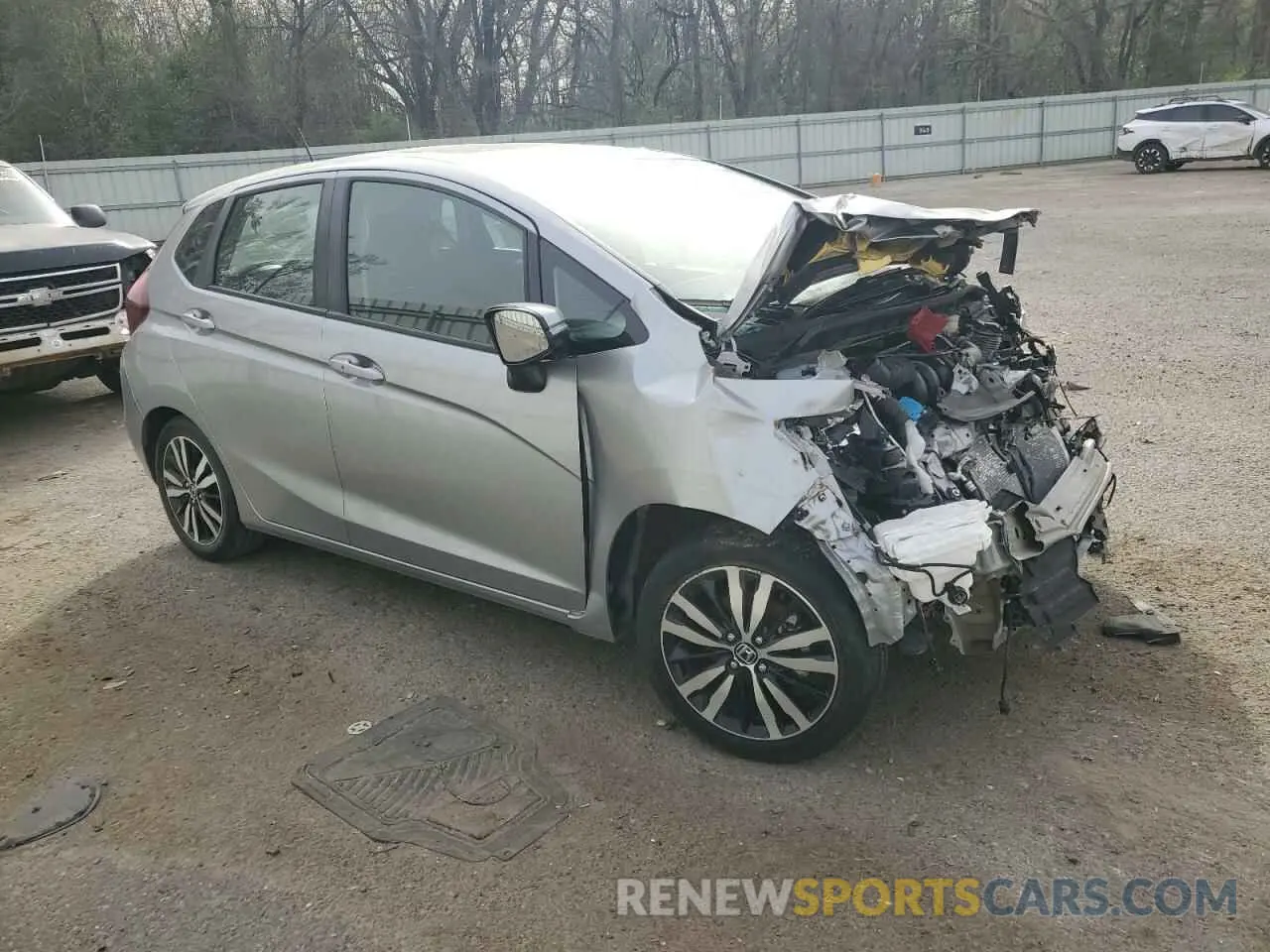4 Photograph of a damaged car 3HGGK5H88LM727261 HONDA FIT 2020