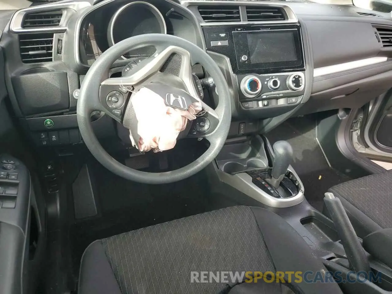 8 Photograph of a damaged car 3HGGK5H88LM727261 HONDA FIT 2020