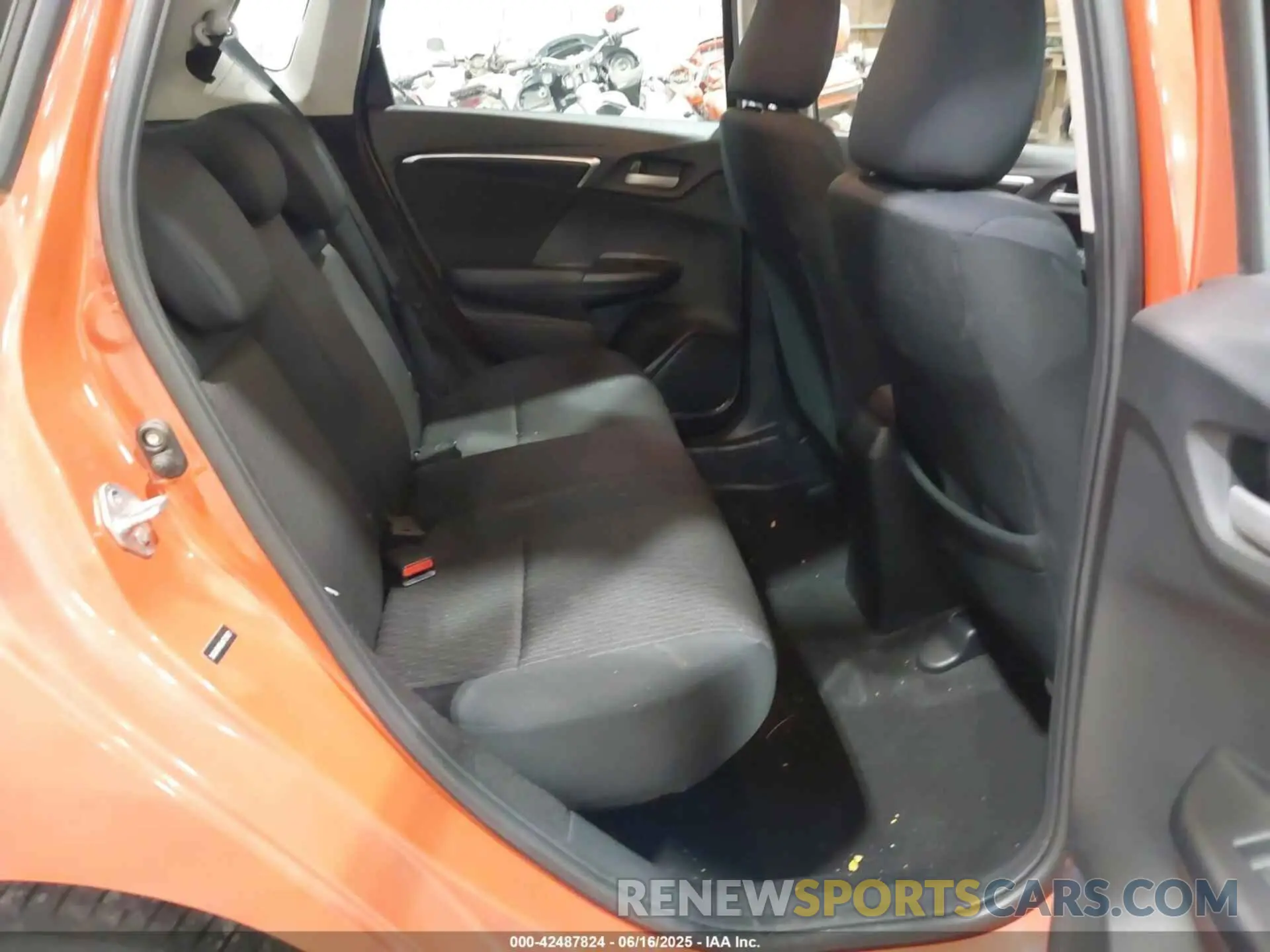 8 Photograph of a damaged car 3HGGK5H88LM729821 HONDA FIT 2020