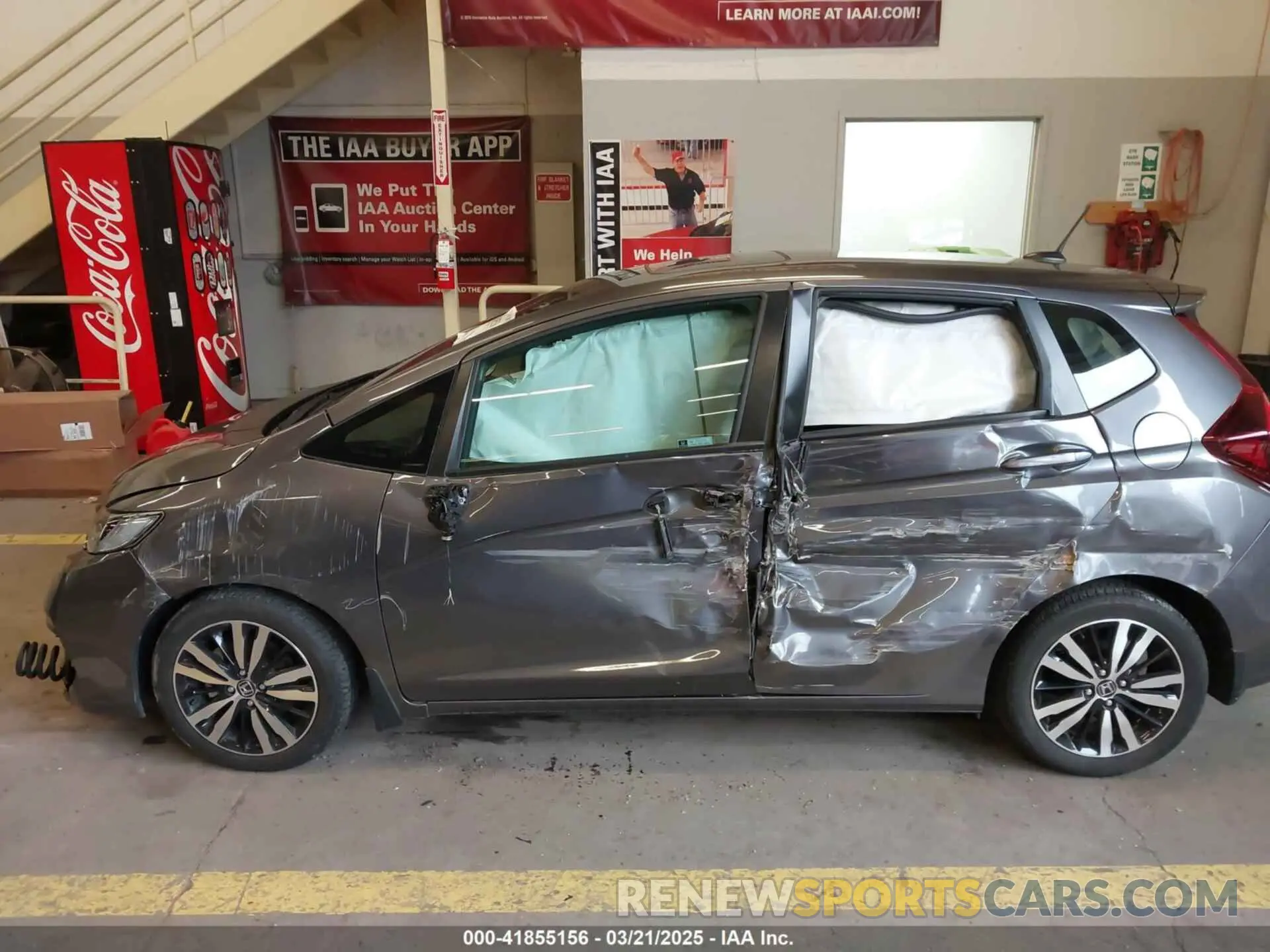 14 Photograph of a damaged car 3HGGK5H89LM726992 HONDA FIT 2020