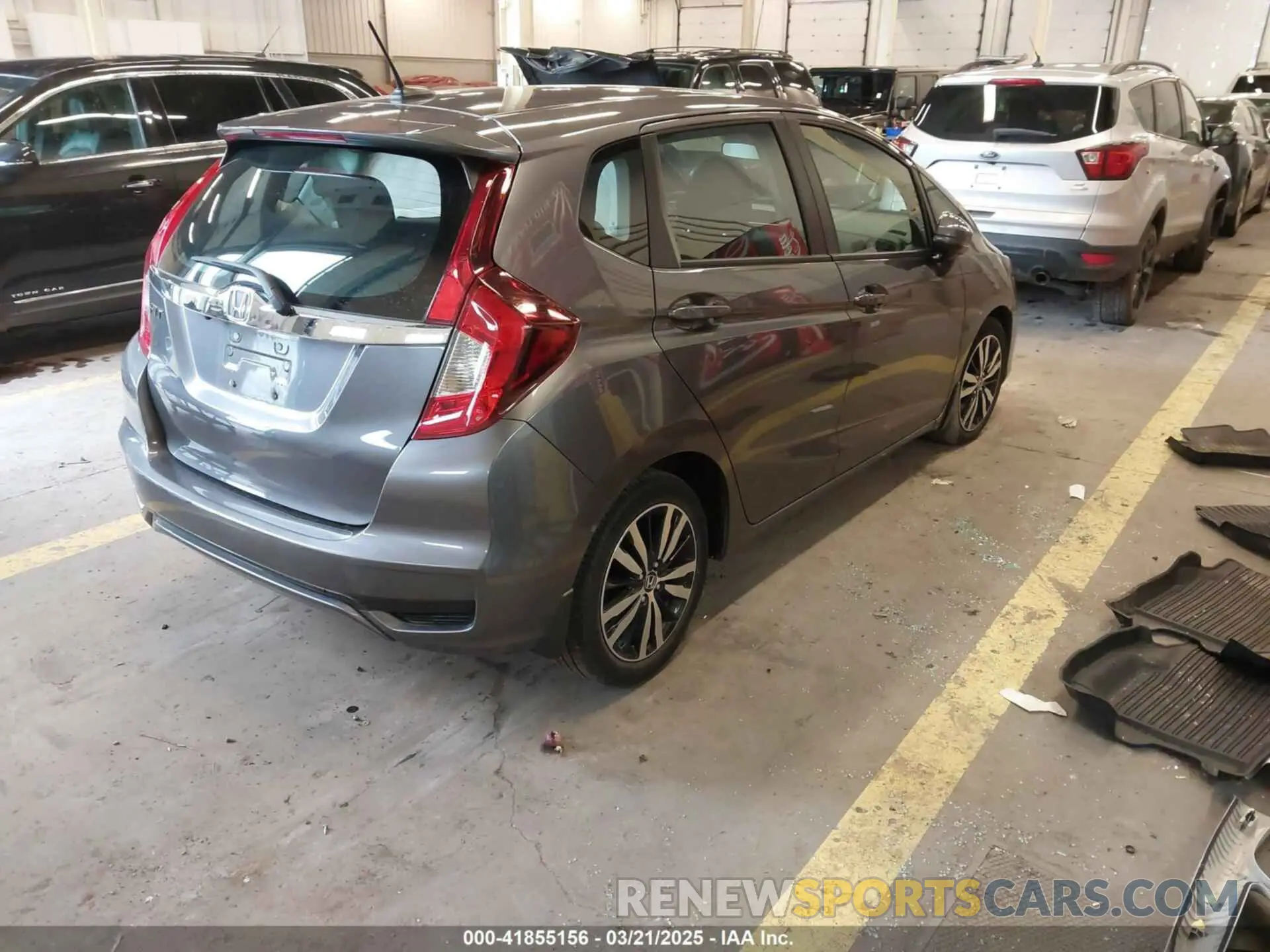 4 Photograph of a damaged car 3HGGK5H89LM726992 HONDA FIT 2020