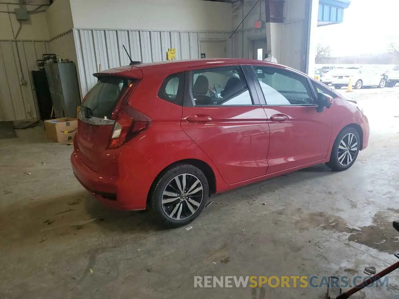 3 Photograph of a damaged car 3HGGK5H89LM729973 HONDA FIT 2020