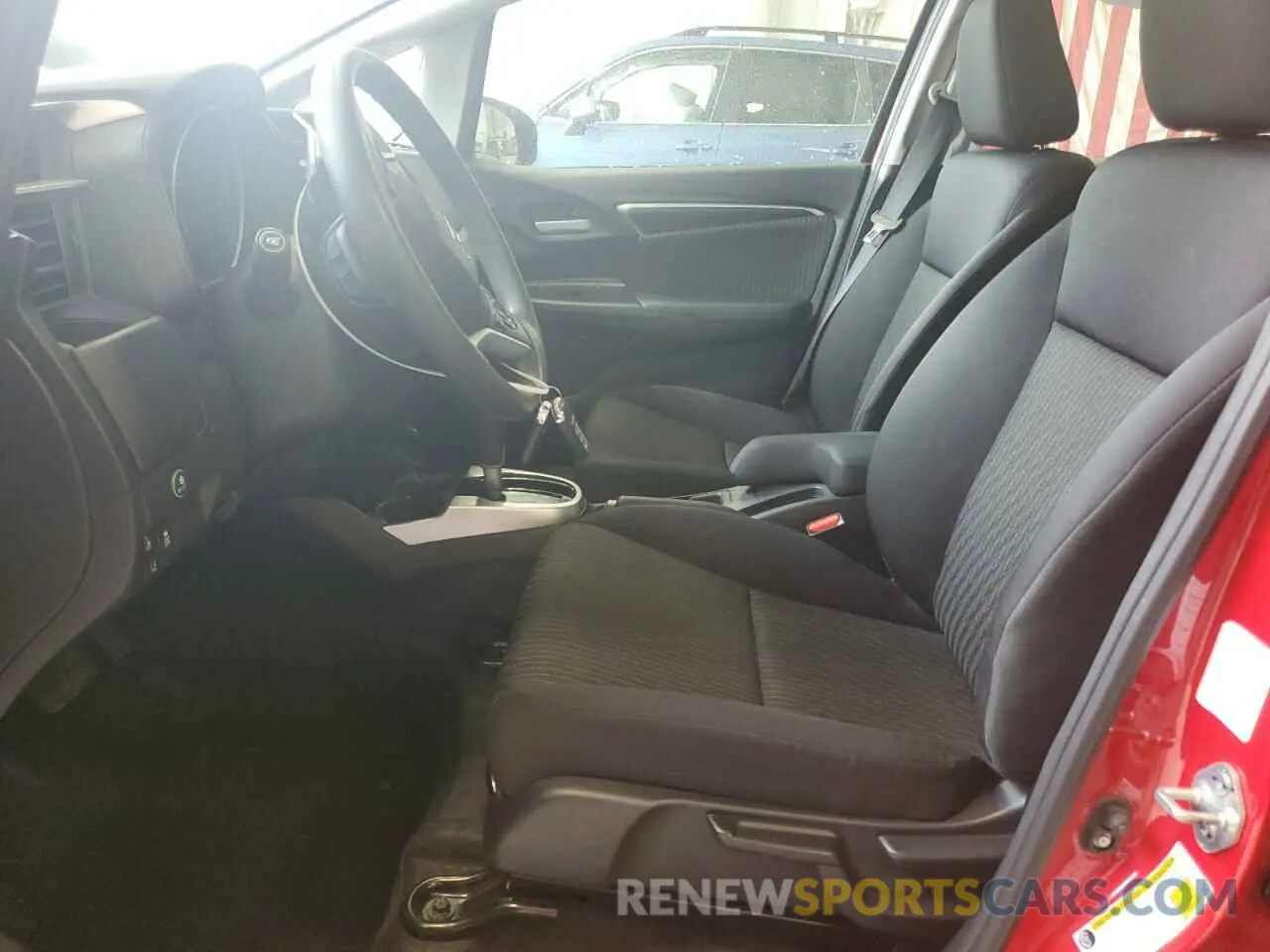 7 Photograph of a damaged car 3HGGK5H89LM729973 HONDA FIT 2020