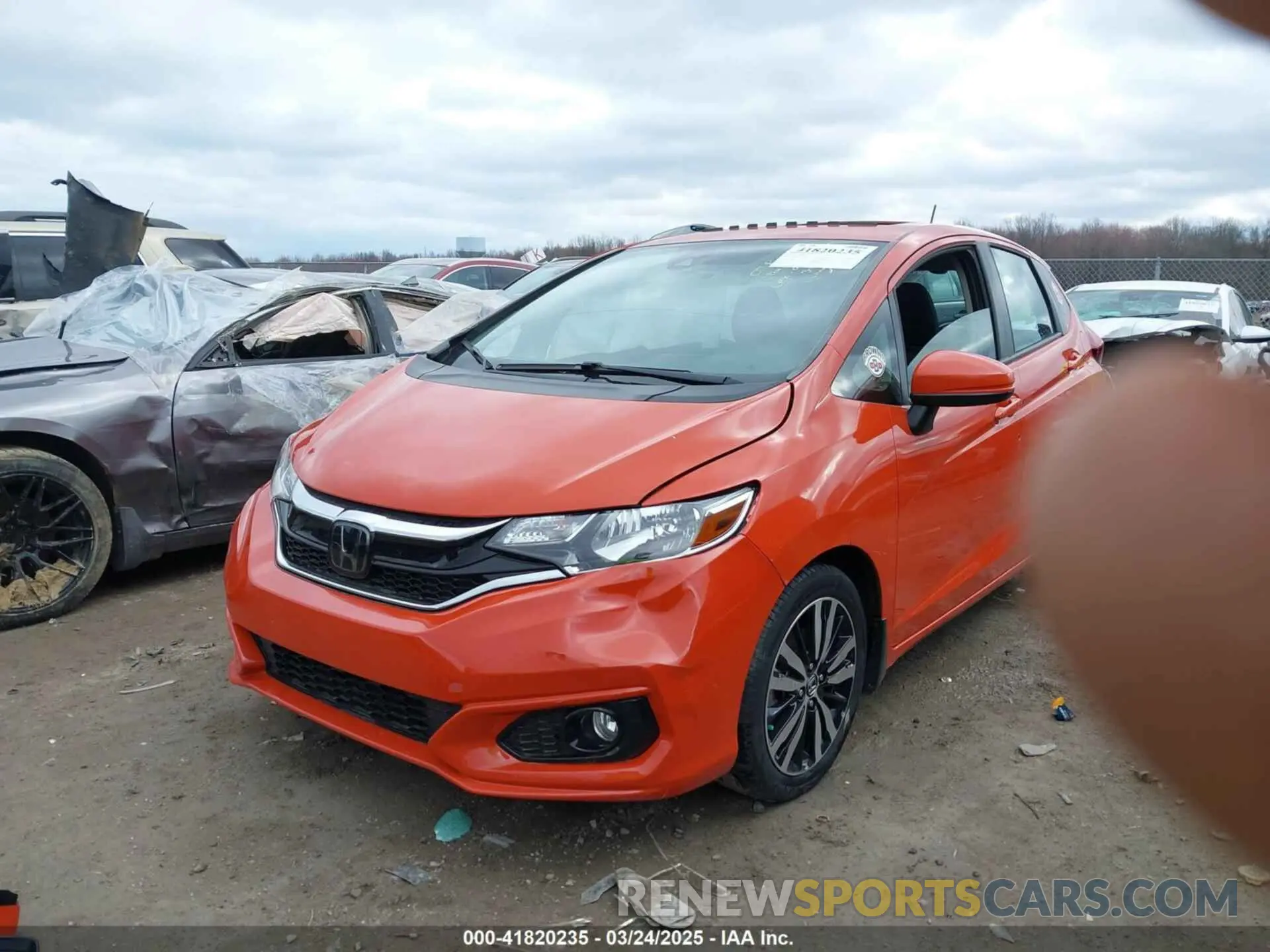 2 Photograph of a damaged car 3HGGK5H8XLM709232 HONDA FIT 2020