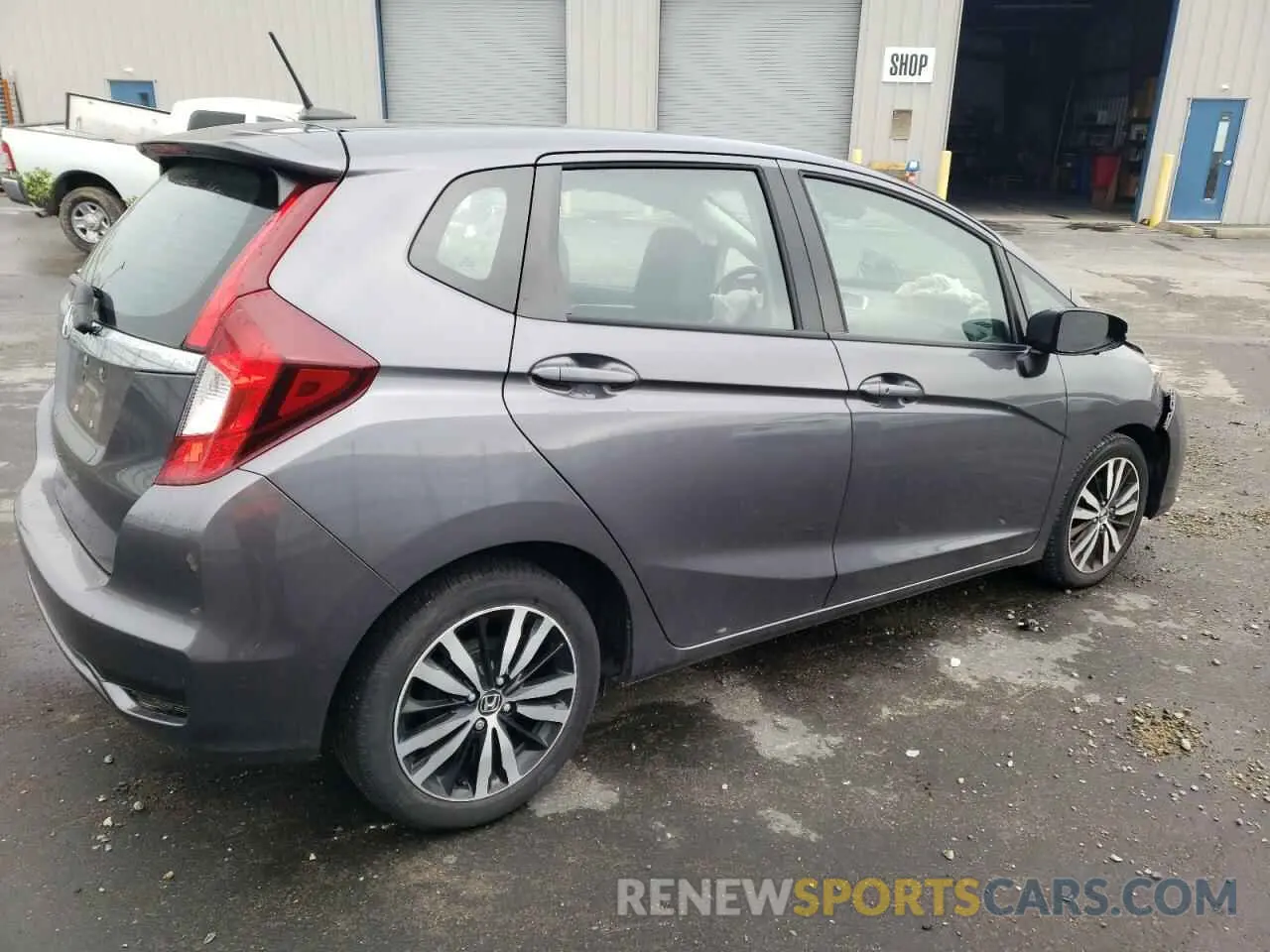 3 Photograph of a damaged car 3HGGK5H94LM714497 HONDA FIT 2020