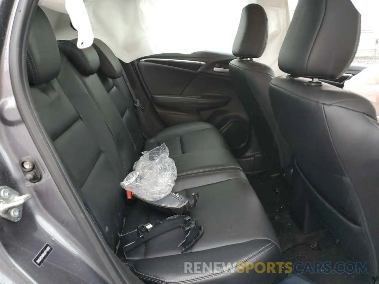 10 Photograph of a damaged car 3HGGK5H96LM714503 HONDA FIT 2020