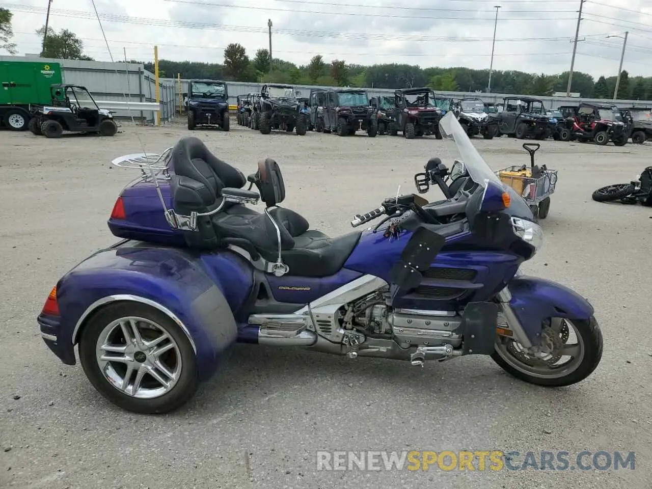 1 Photograph of a damaged car 1HFSC47043A203250 HONDA GL CYCLE 2003