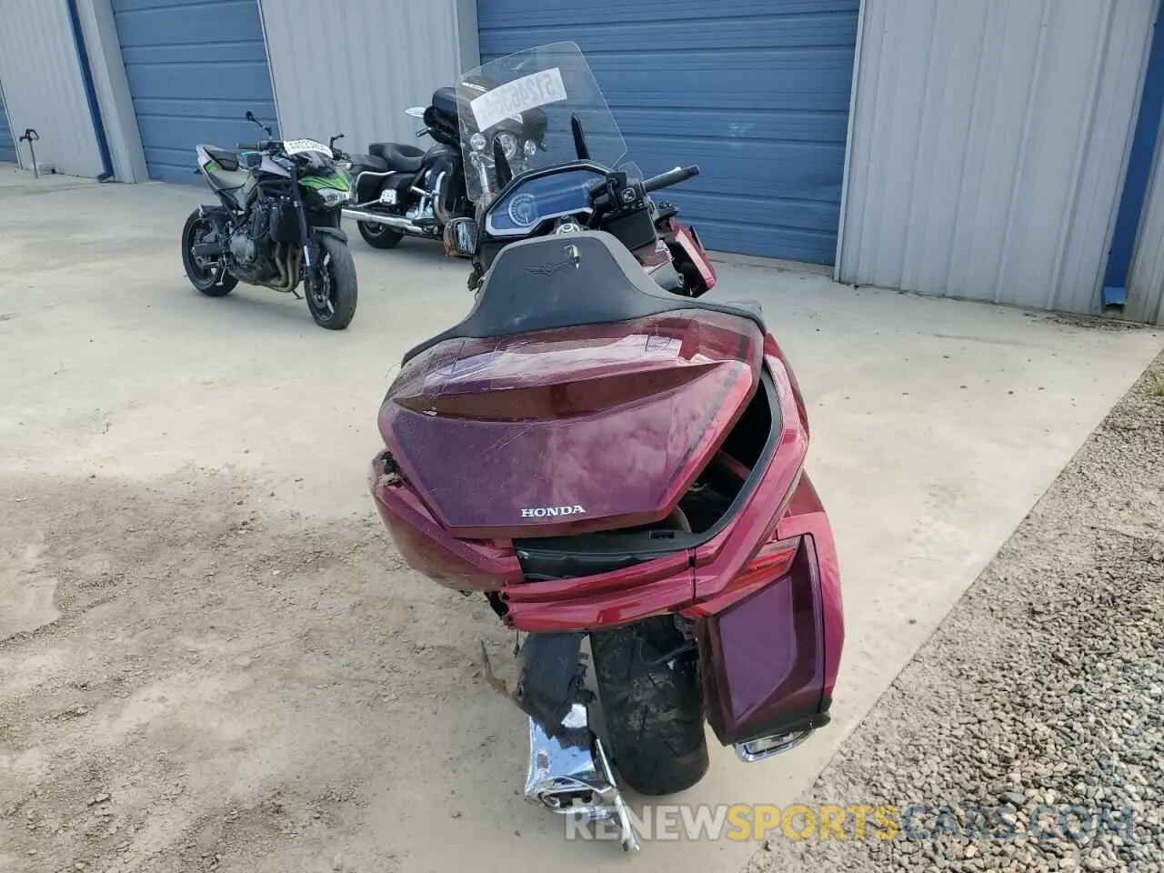 4 Photograph of a damaged car JH2SC7970PK500013 HONDA GL CYCLE 2023