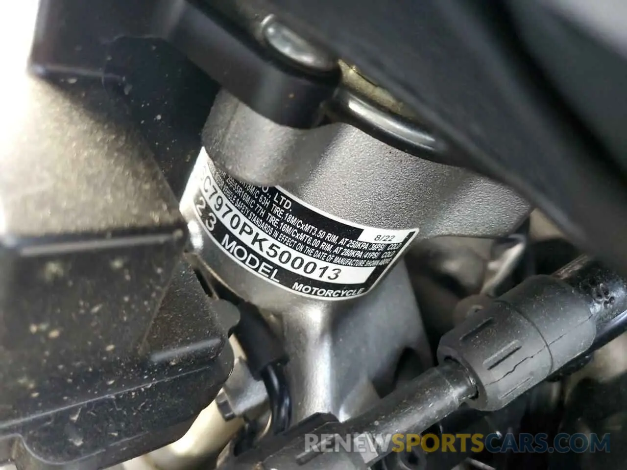 8 Photograph of a damaged car JH2SC7970PK500013 HONDA GL CYCLE 2023