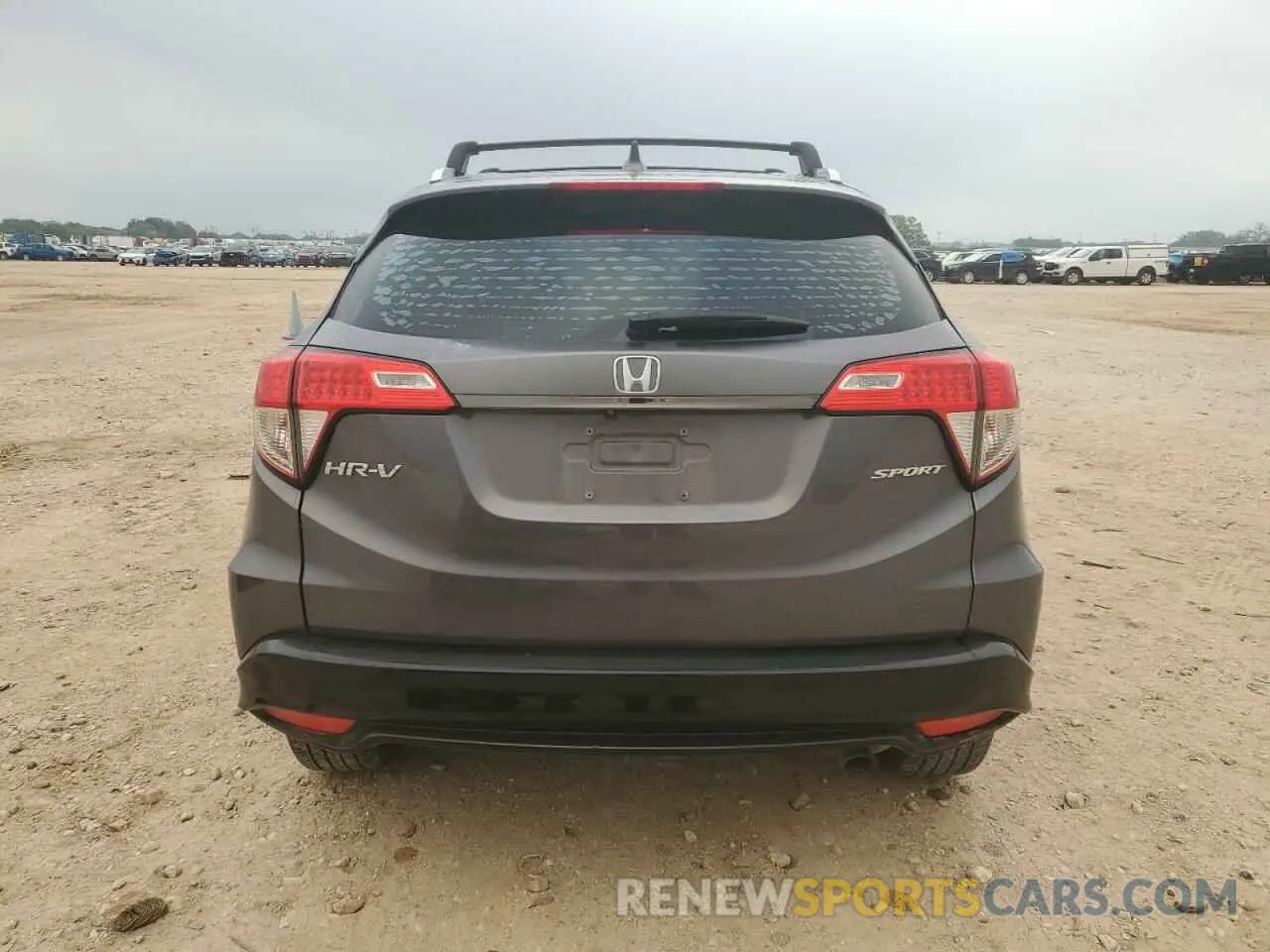 6 Photograph of a damaged car 3CZRU5H10KG700308 HONDA HR-V 2019