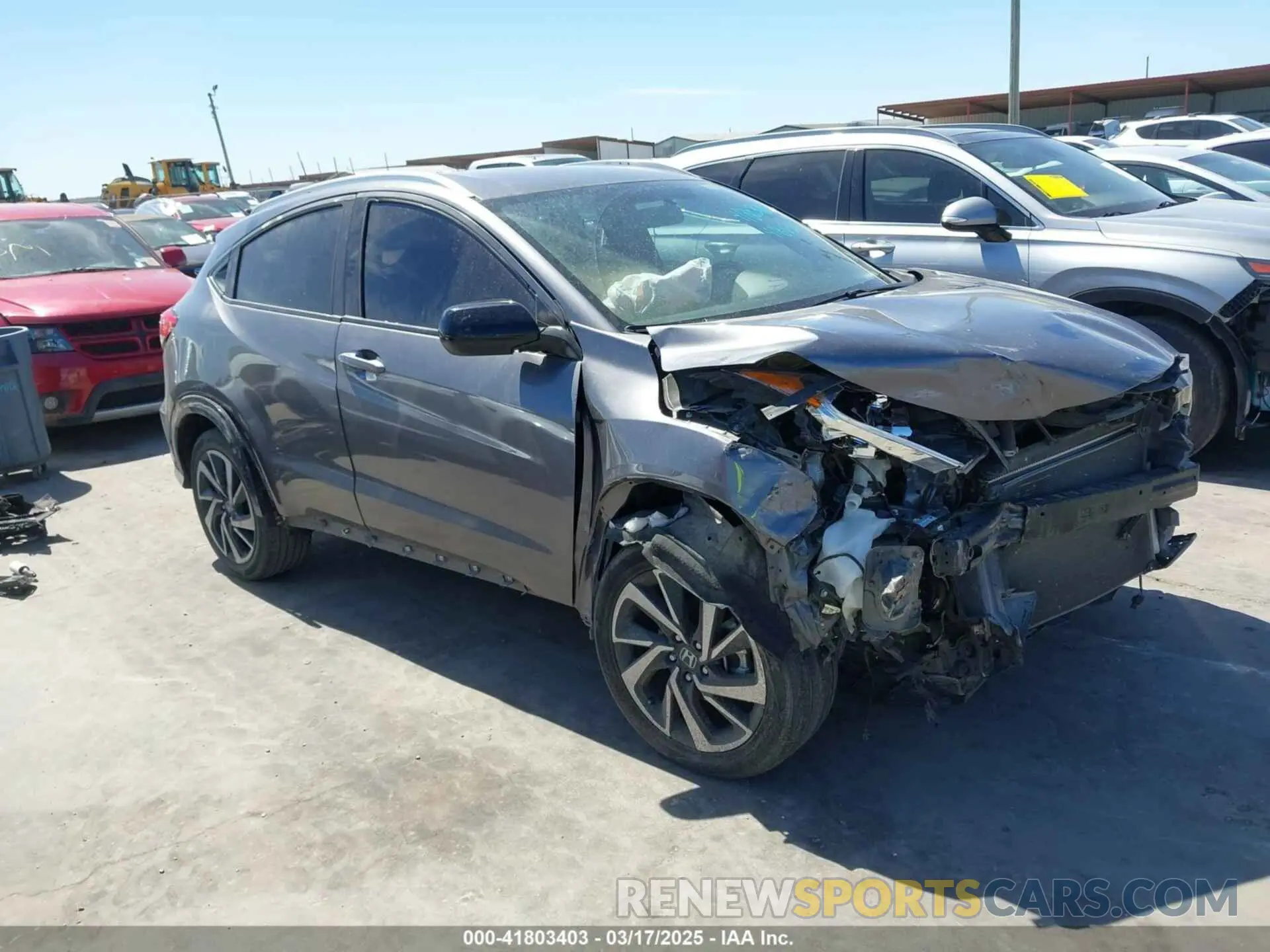 1 Photograph of a damaged car 3CZRU5H11KG701399 HONDA HR-V 2019