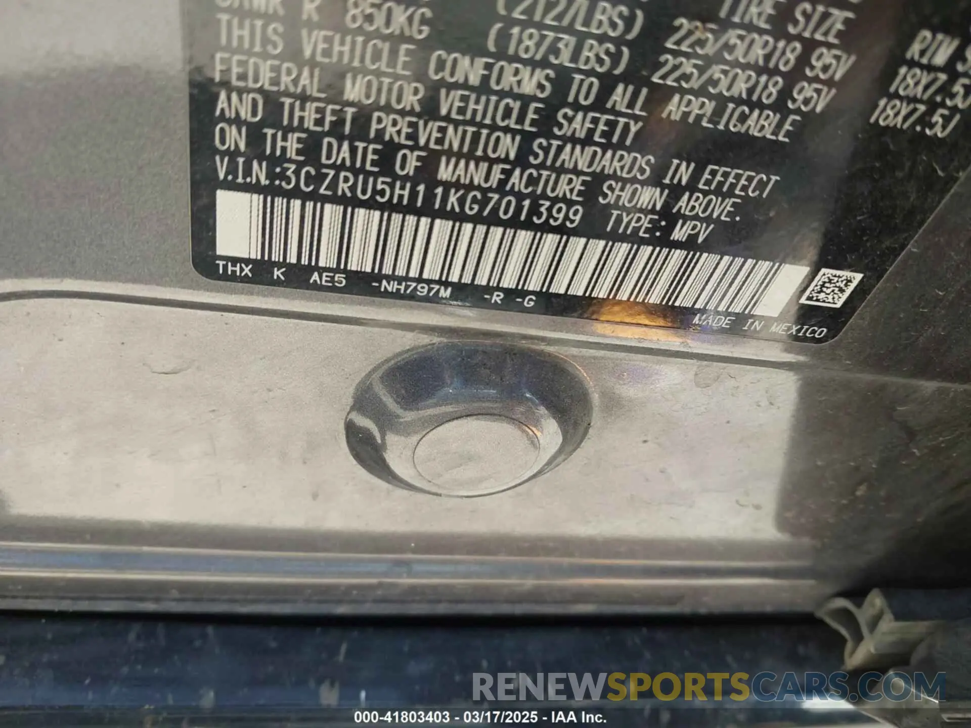 9 Photograph of a damaged car 3CZRU5H11KG701399 HONDA HR-V 2019