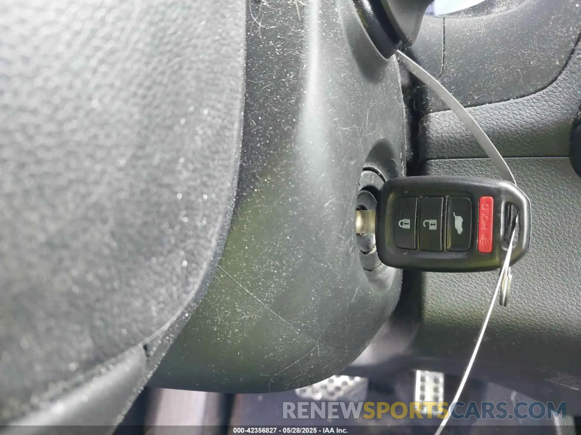 11 Photograph of a damaged car 3CZRU5H12KG701685 HONDA HR-V 2019
