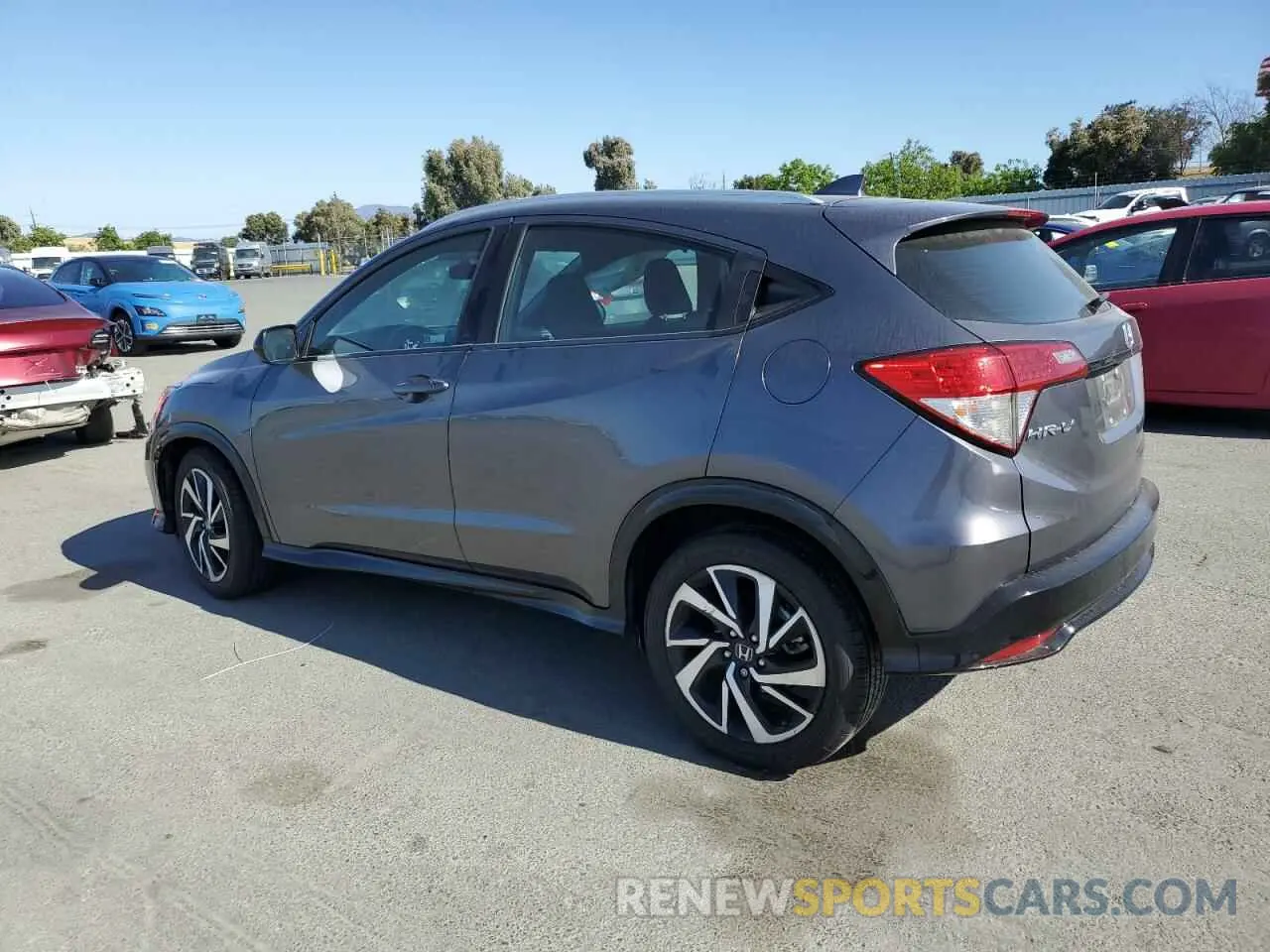 2 Photograph of a damaged car 3CZRU5H12KG703369 HONDA HR-V 2019