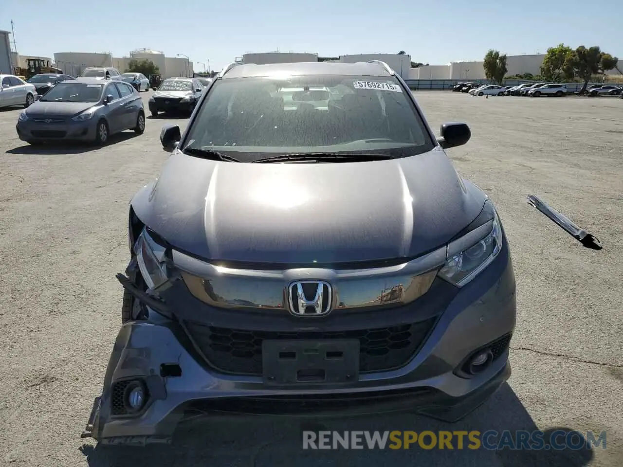 5 Photograph of a damaged car 3CZRU5H12KG703369 HONDA HR-V 2019