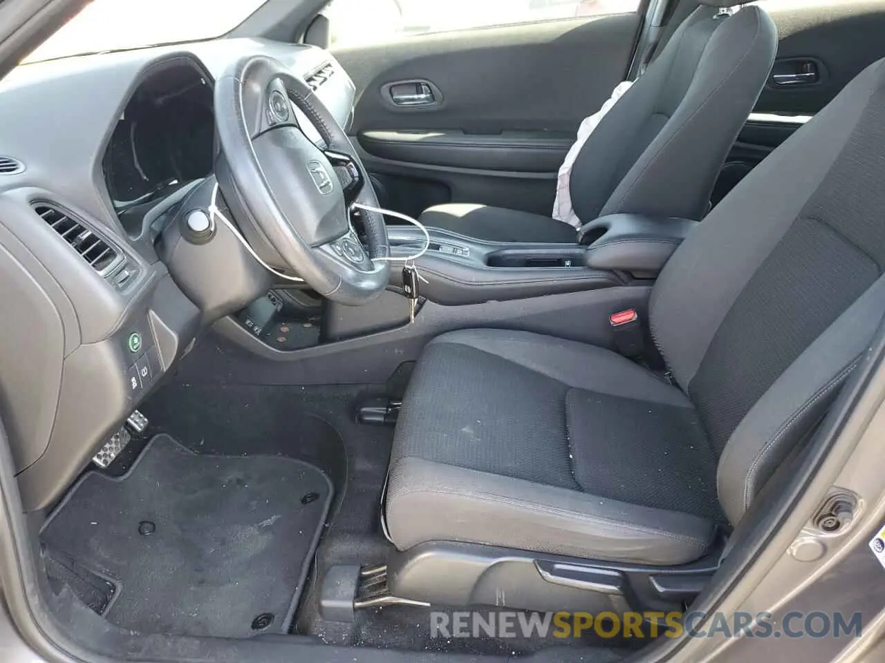 7 Photograph of a damaged car 3CZRU5H12KG703369 HONDA HR-V 2019