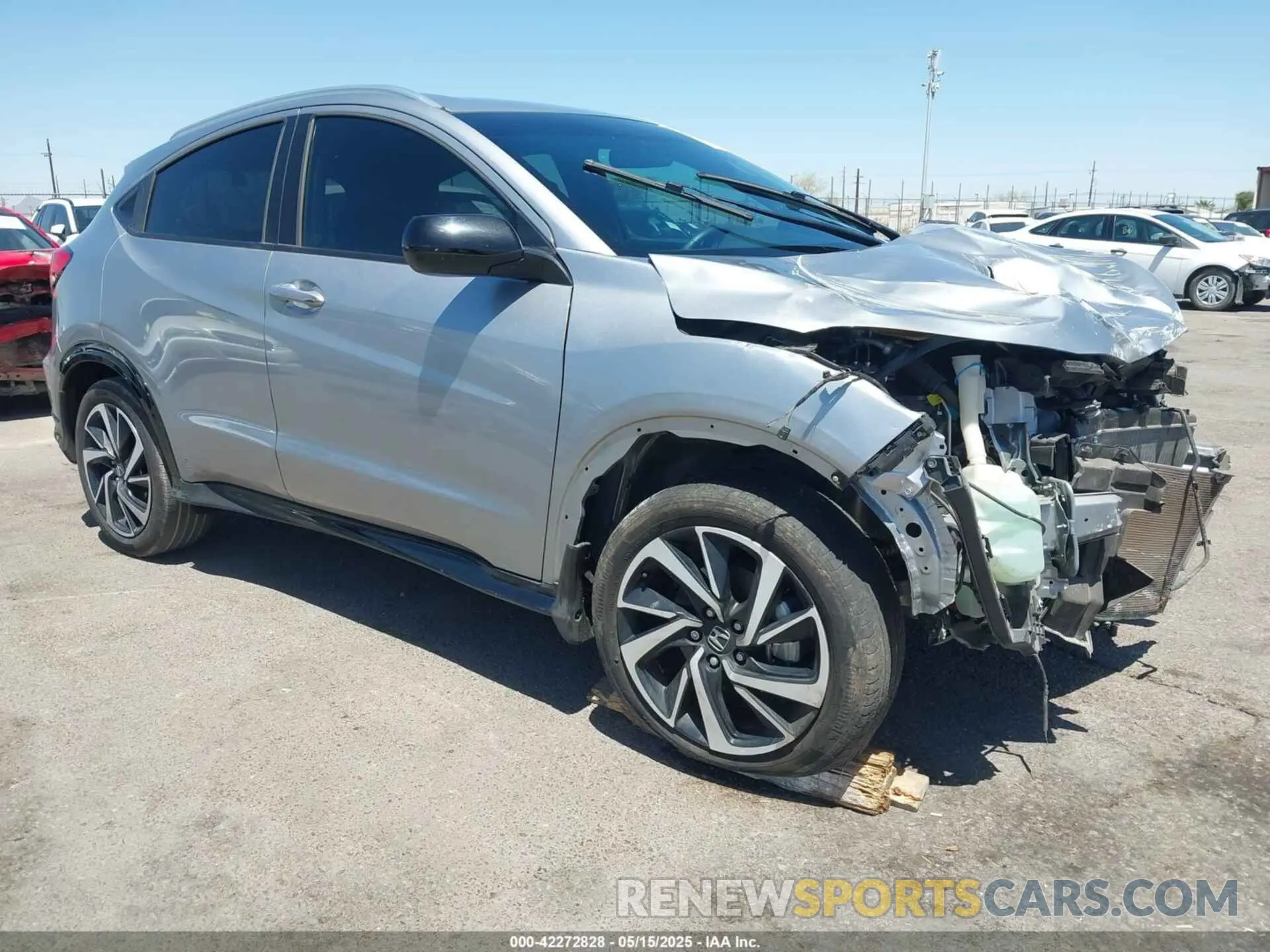 1 Photograph of a damaged car 3CZRU5H12KG706059 HONDA HR-V 2019