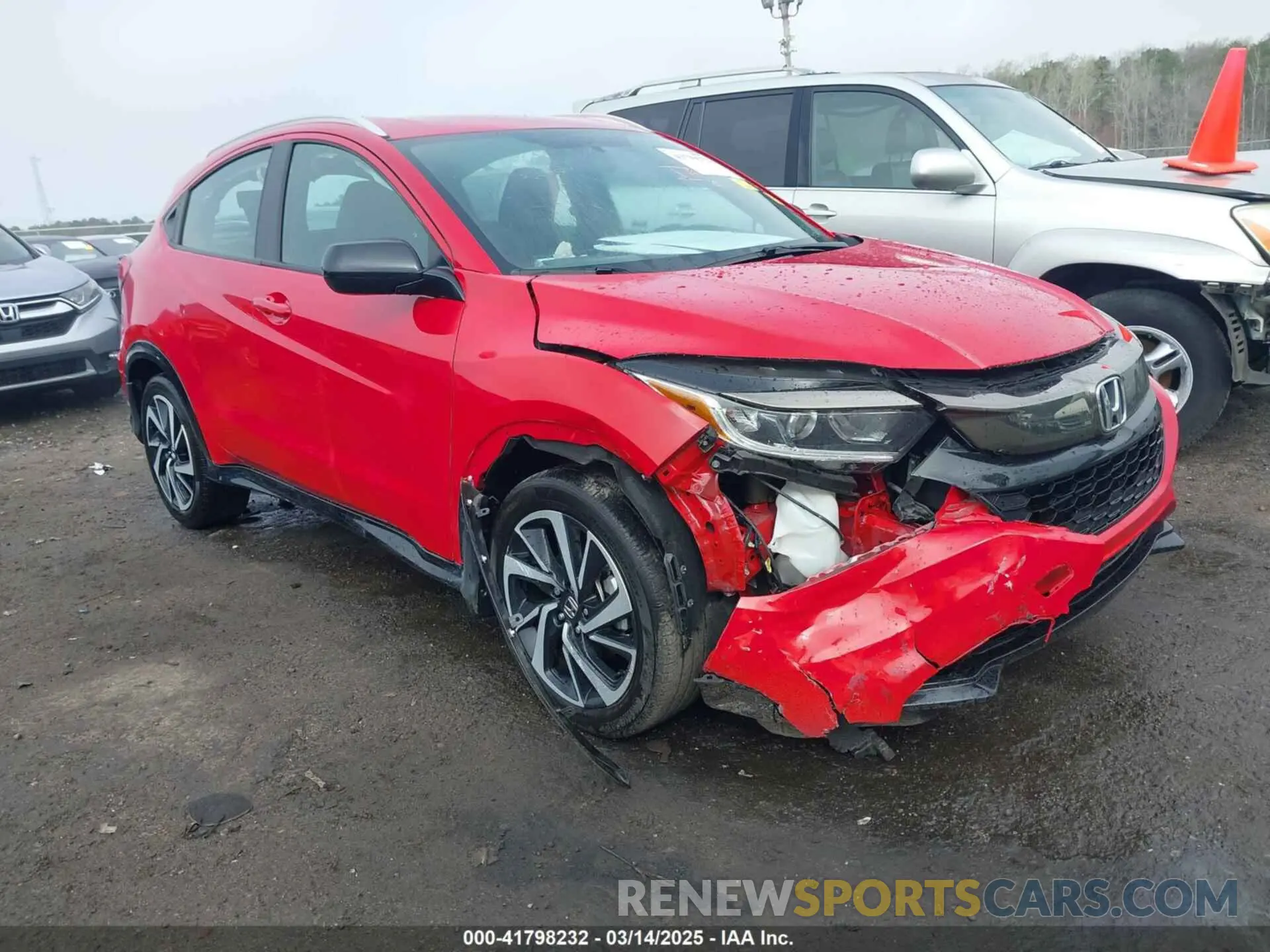 1 Photograph of a damaged car 3CZRU5H12KG706577 HONDA HR-V 2019