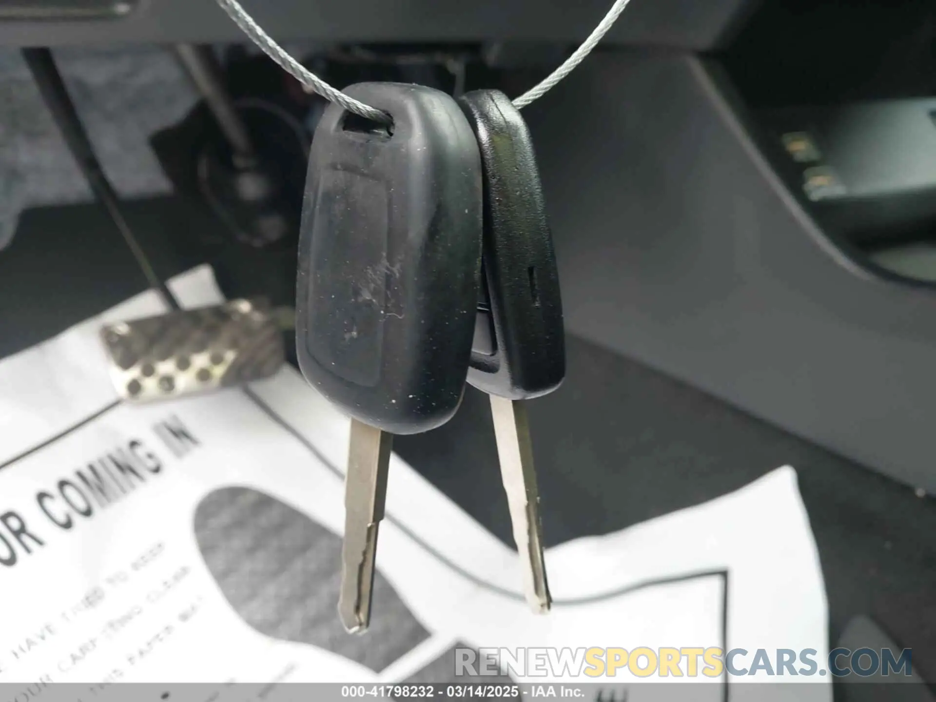 11 Photograph of a damaged car 3CZRU5H12KG706577 HONDA HR-V 2019